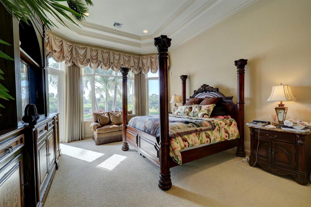 HARBOUR ISLES - Residential