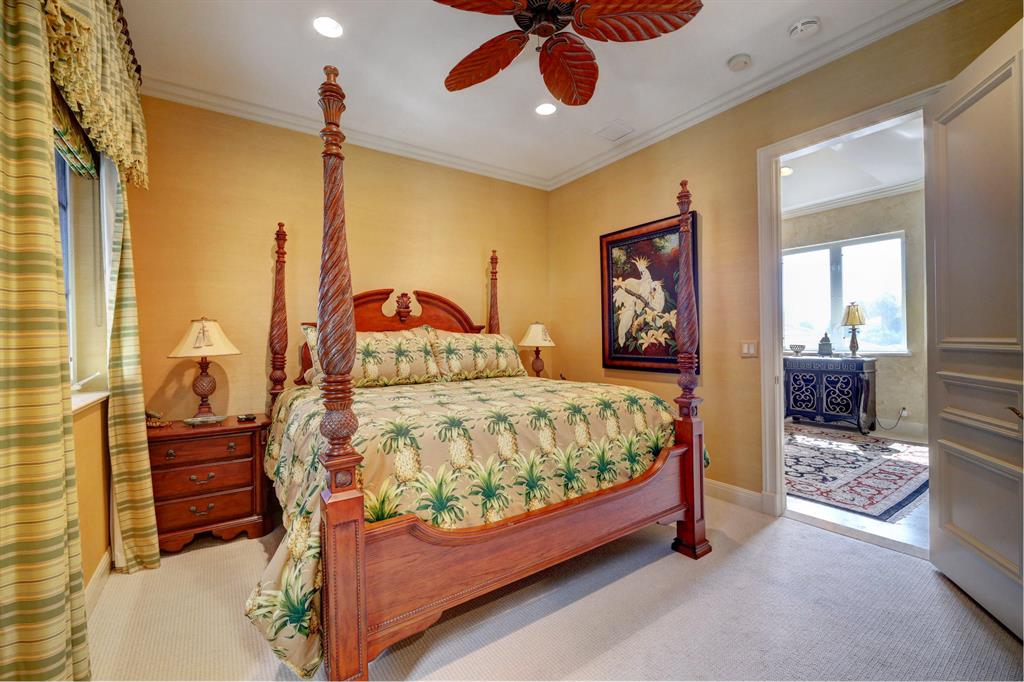 HARBOUR ISLES - Residential