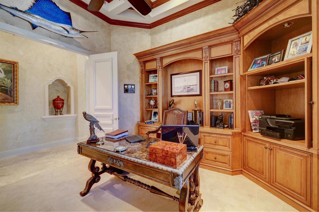 HARBOUR ISLES - Residential