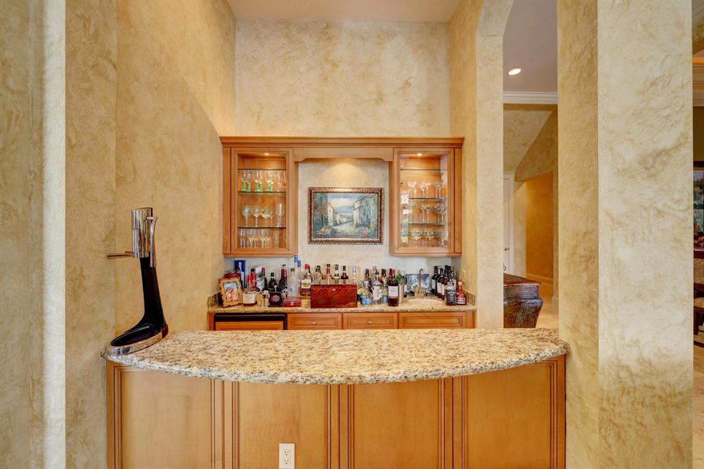 HARBOUR ISLES - Residential