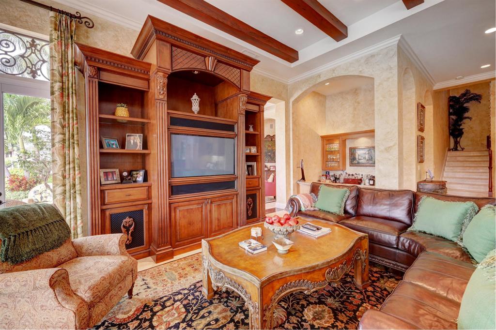 HARBOUR ISLES - Residential