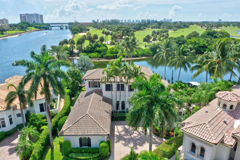 HARBOUR ISLES - Residential