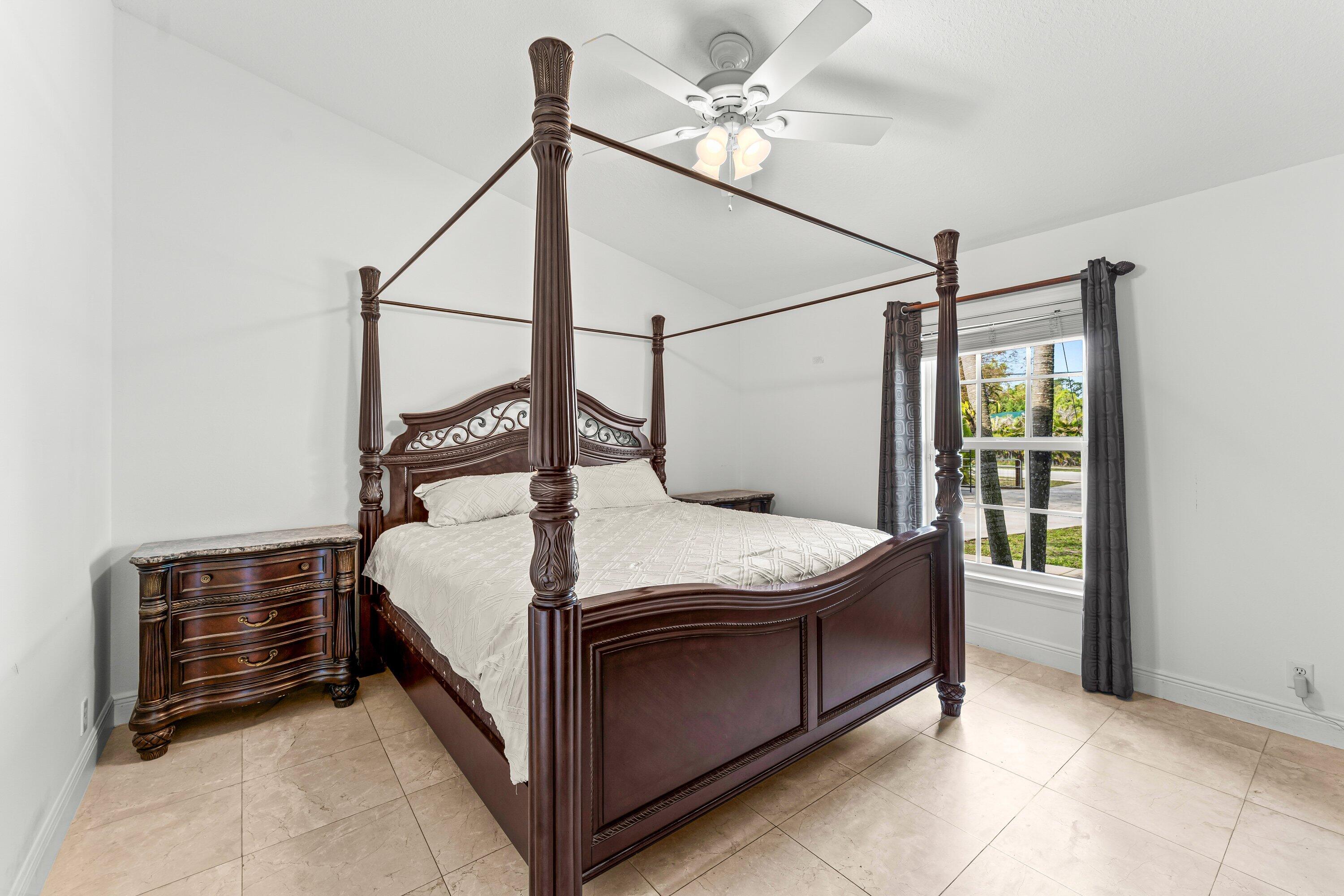 The Acreage - Residential