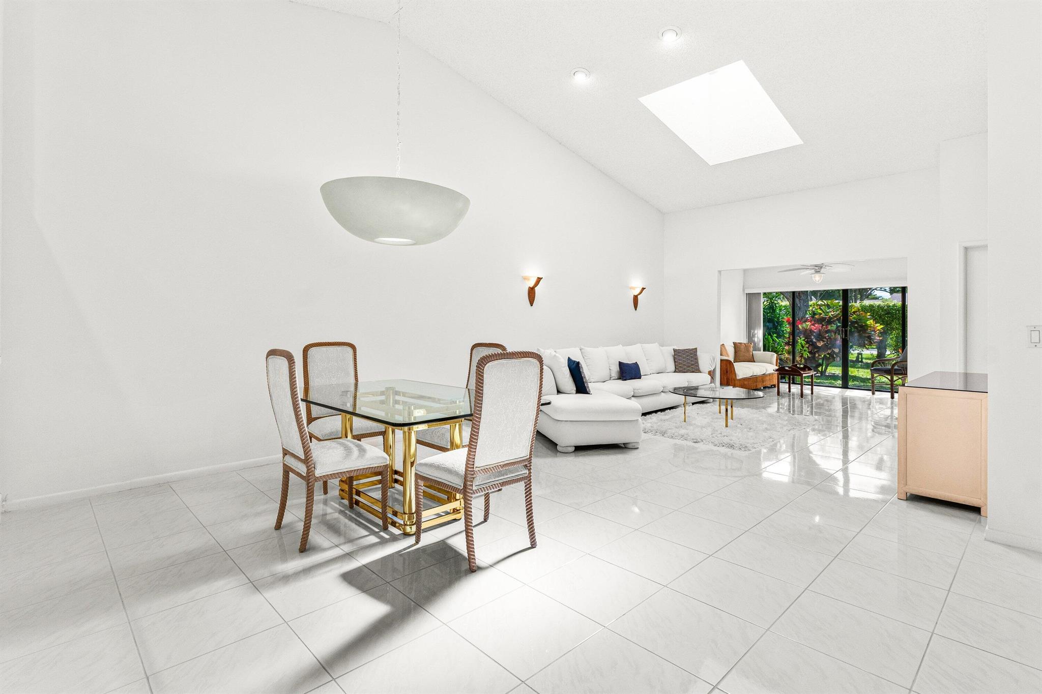 PARKSHORE - Residential