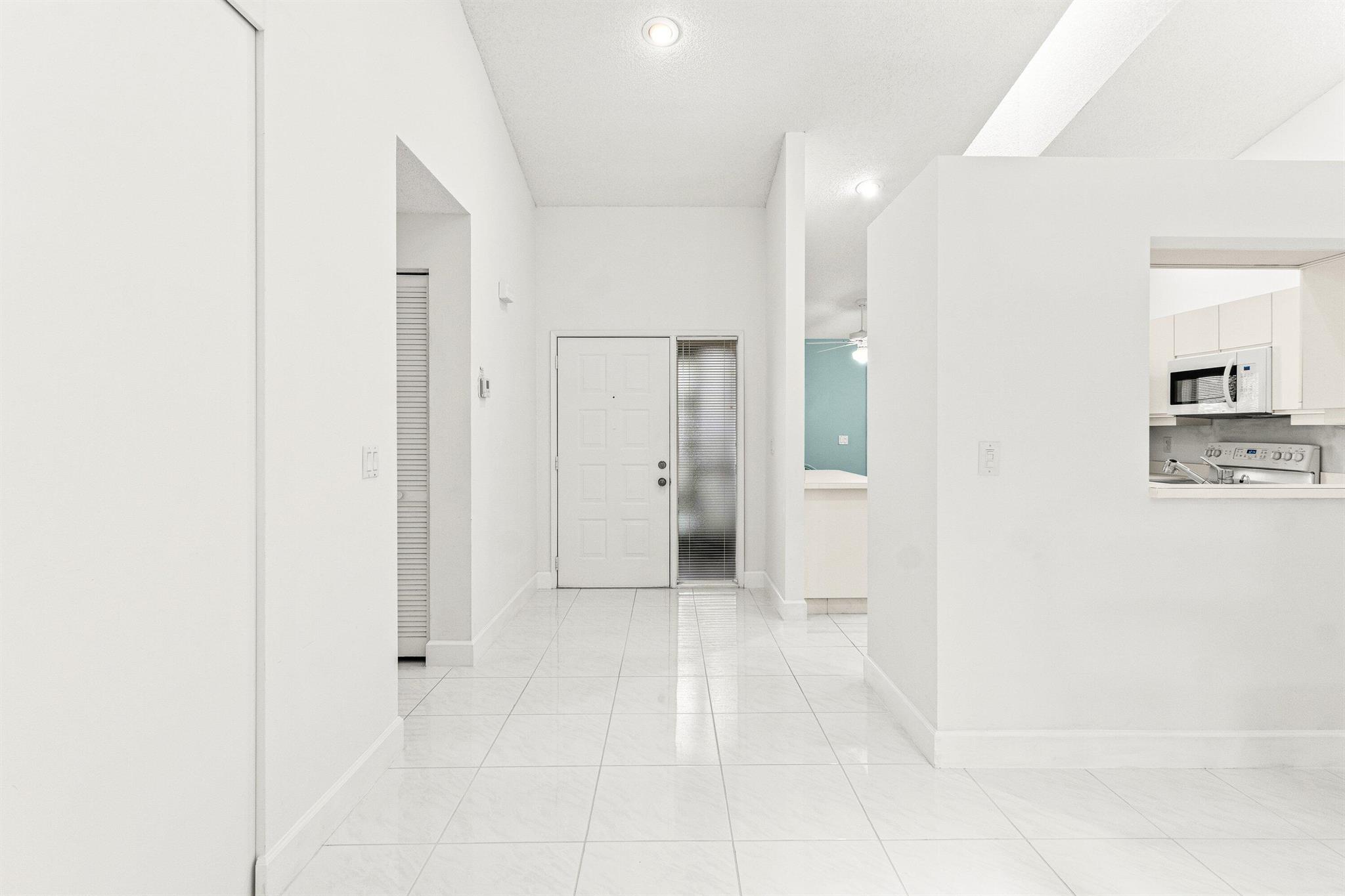 PARKSHORE - Residential