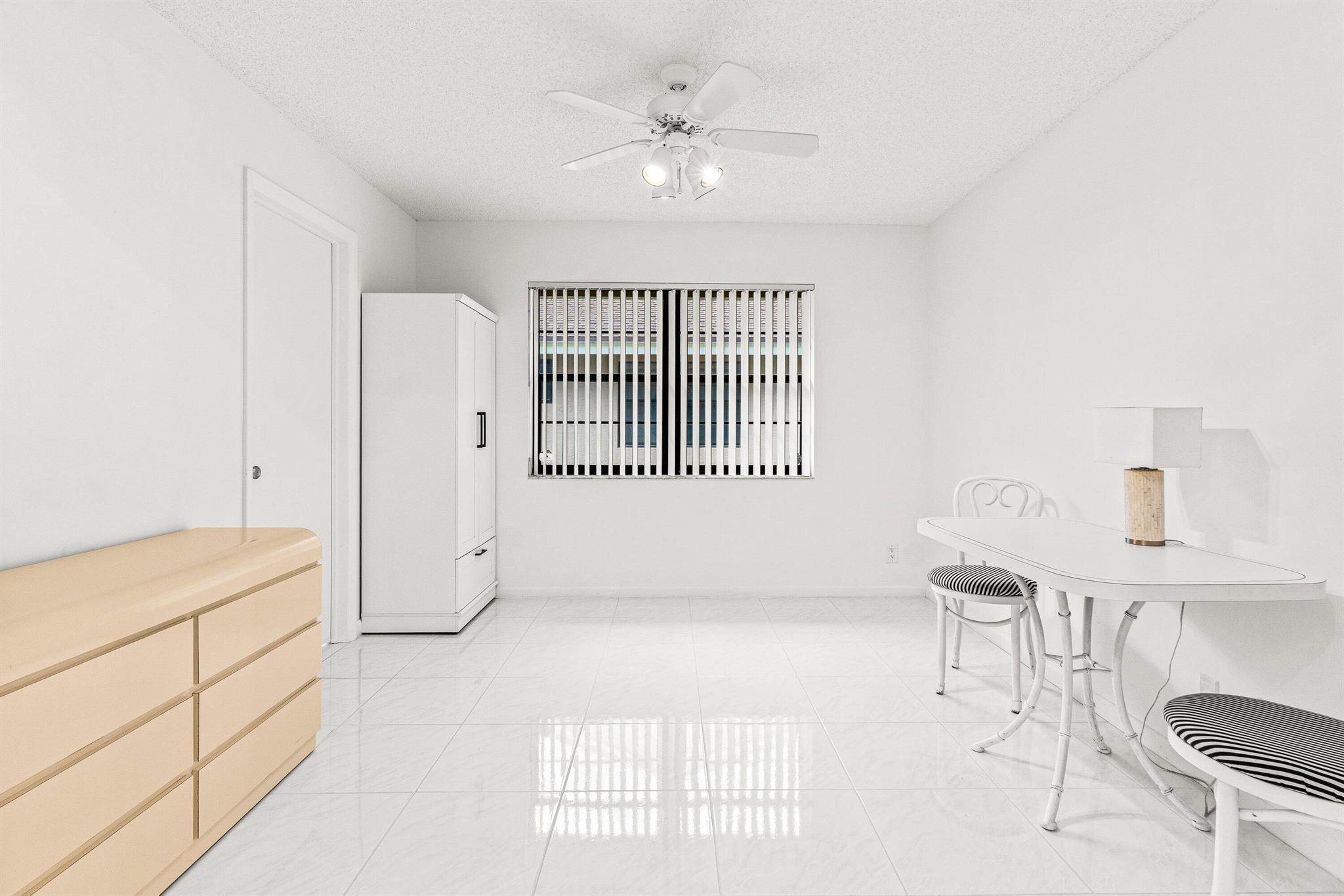 PARKSHORE - Residential