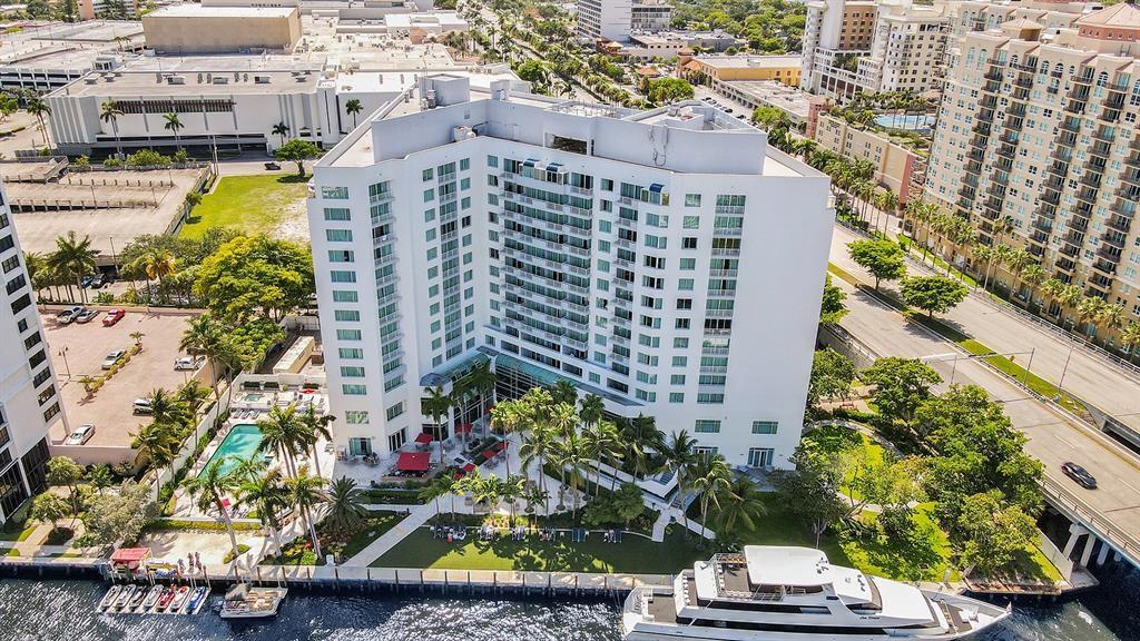 2670 E Sunrise Blvd 1030