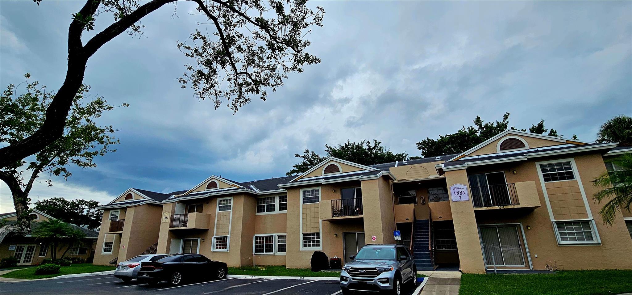 Please include proof of funds and recent pre-qual letter with all offers. Seller to pay assessment in full at closing. It's the perfect opportunity to own in Reflections at Pembroke Pines ..2/2 first floor condo with storage on the patio and accordion shutters . The unit is steps from Bayberry Lake close to the pool, clubhouse and gym. Association approval within 7-10 business days . Able to rent out right away. (recent comparable $2000- $2200) Dishwasher is brand new other appliances between 3-4 years old. **2 parking spaces** which is a rarity in Reflections. Many amenities . refurbished tennis courts , basketball, 2 pools, 2 wading pools, hot tub, clubhouse available for rent, new roofs are in the process of being installed, updated gym & more . ceramic tile floors