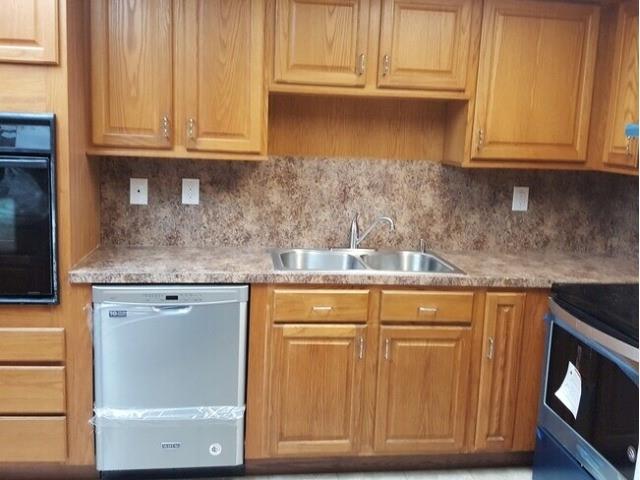 Lake Aire Estates 54-15 B - Residential Lease