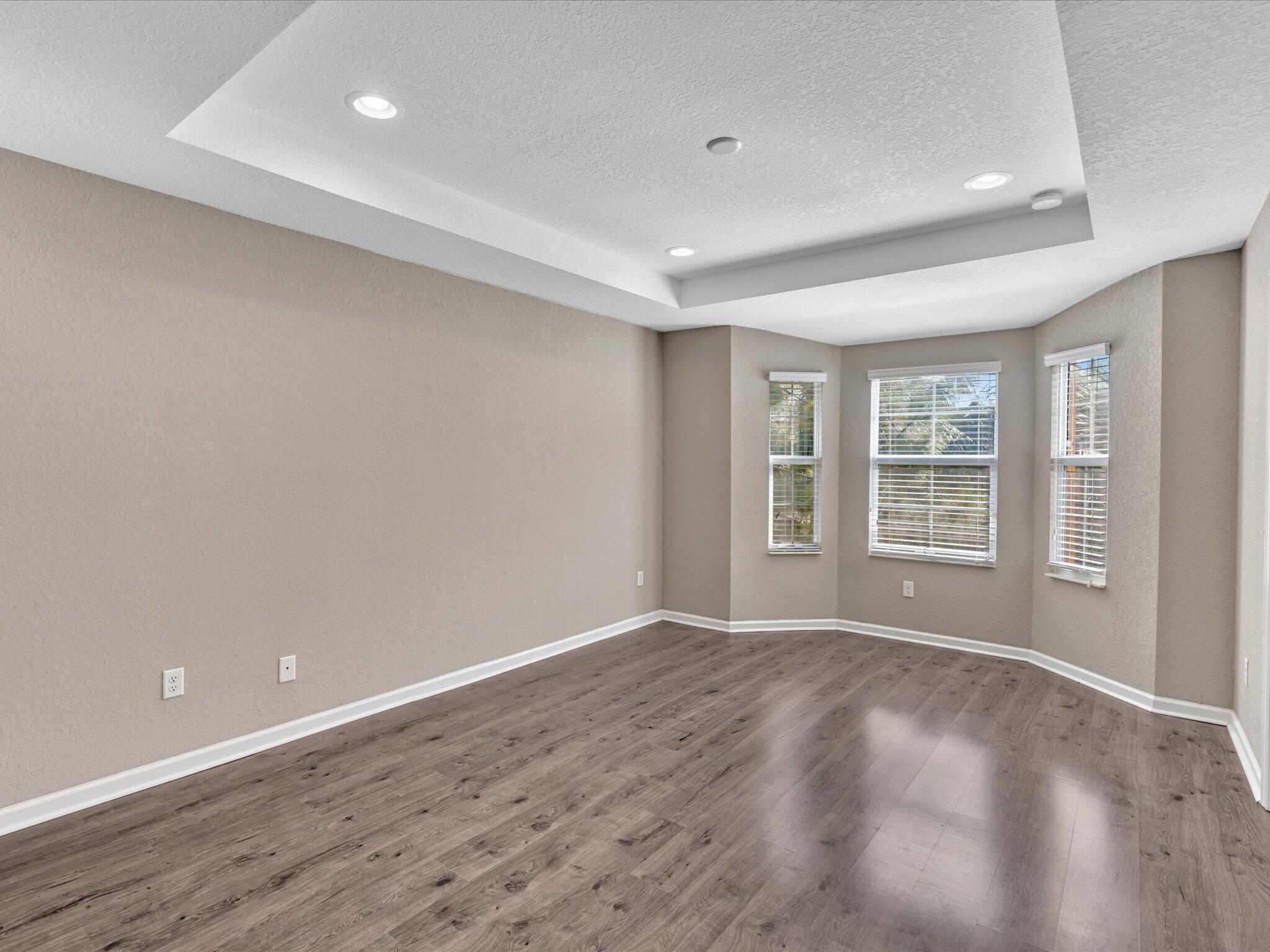 COLONY RESERVE AT LAKE WORTH - Residential