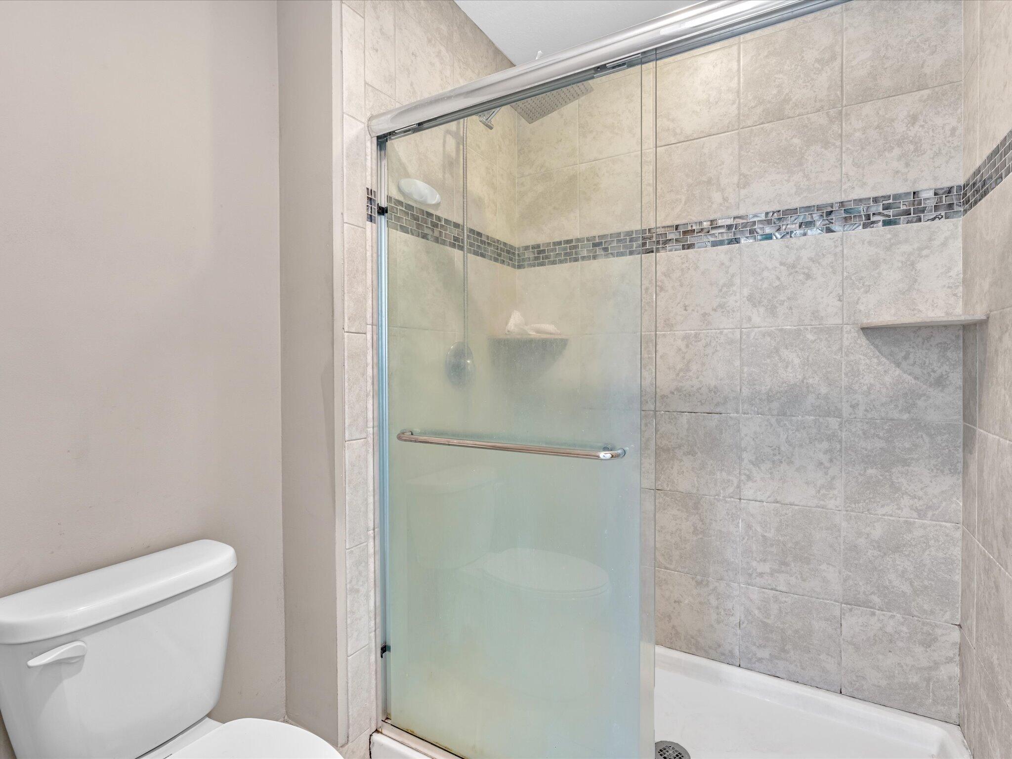 COLONY RESERVE AT LAKE WORTH - Residential