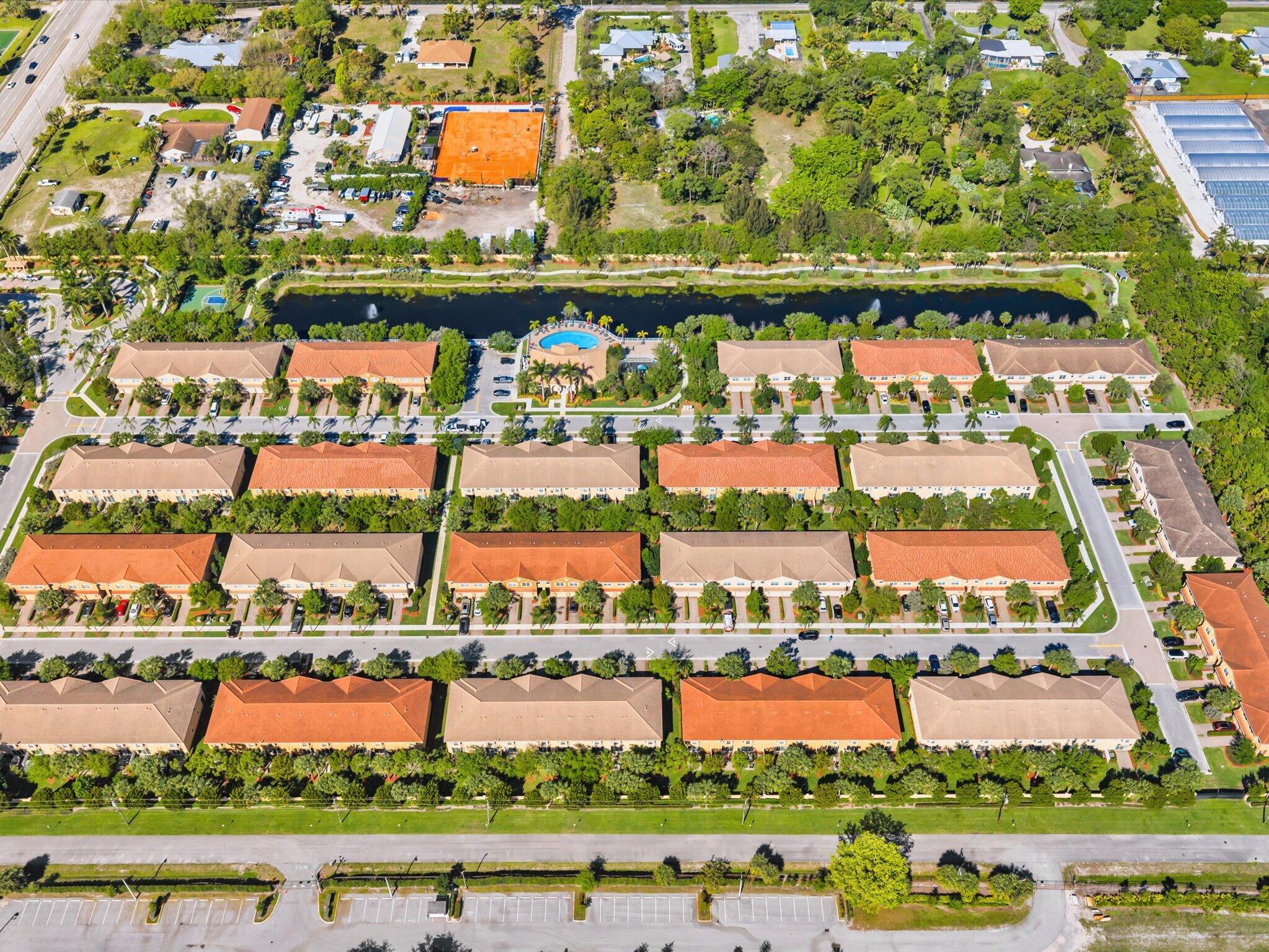 COLONY RESERVE AT LAKE WORTH - Residential