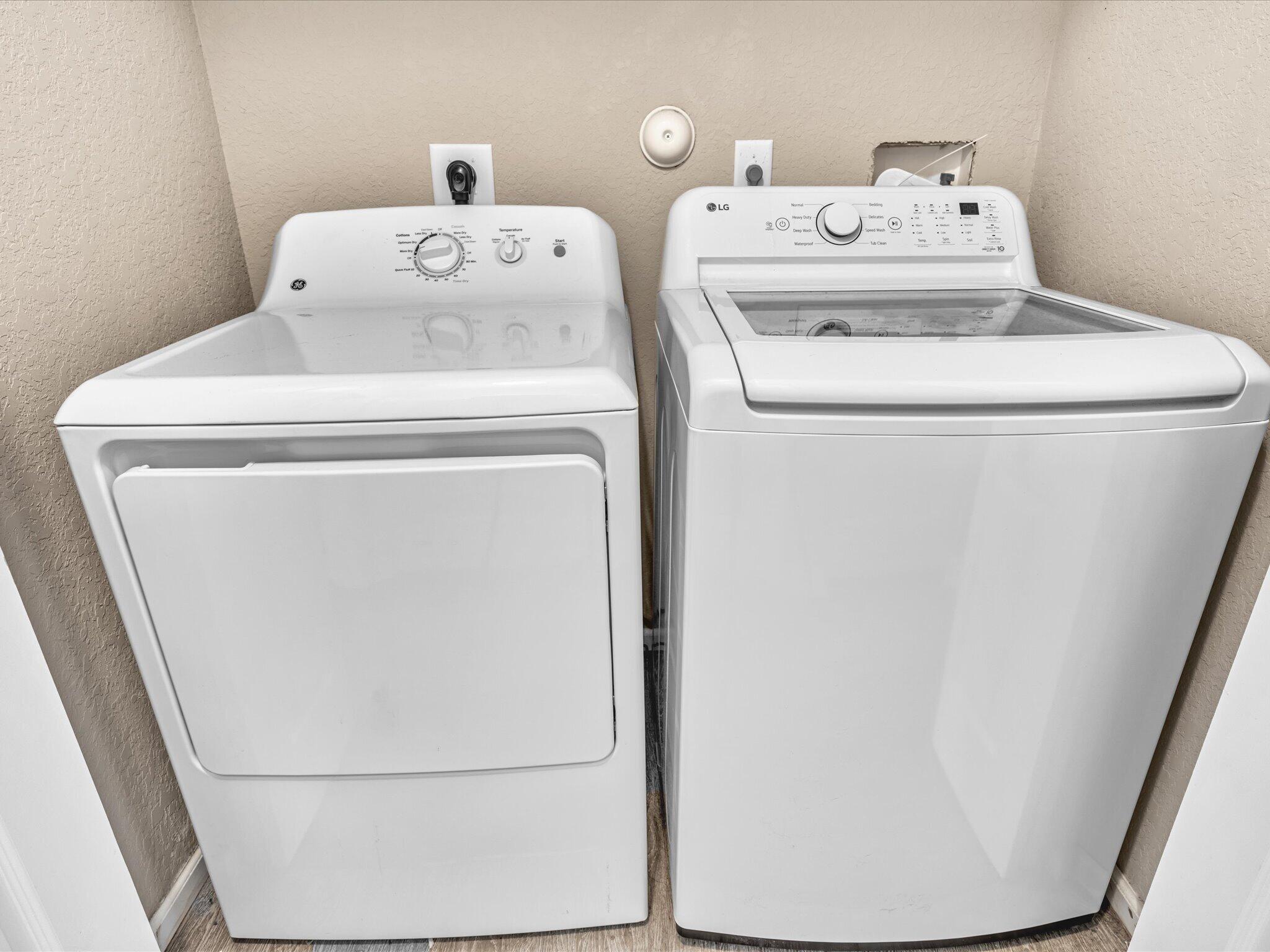 COLONY RESERVE AT LAKE WORTH - Residential