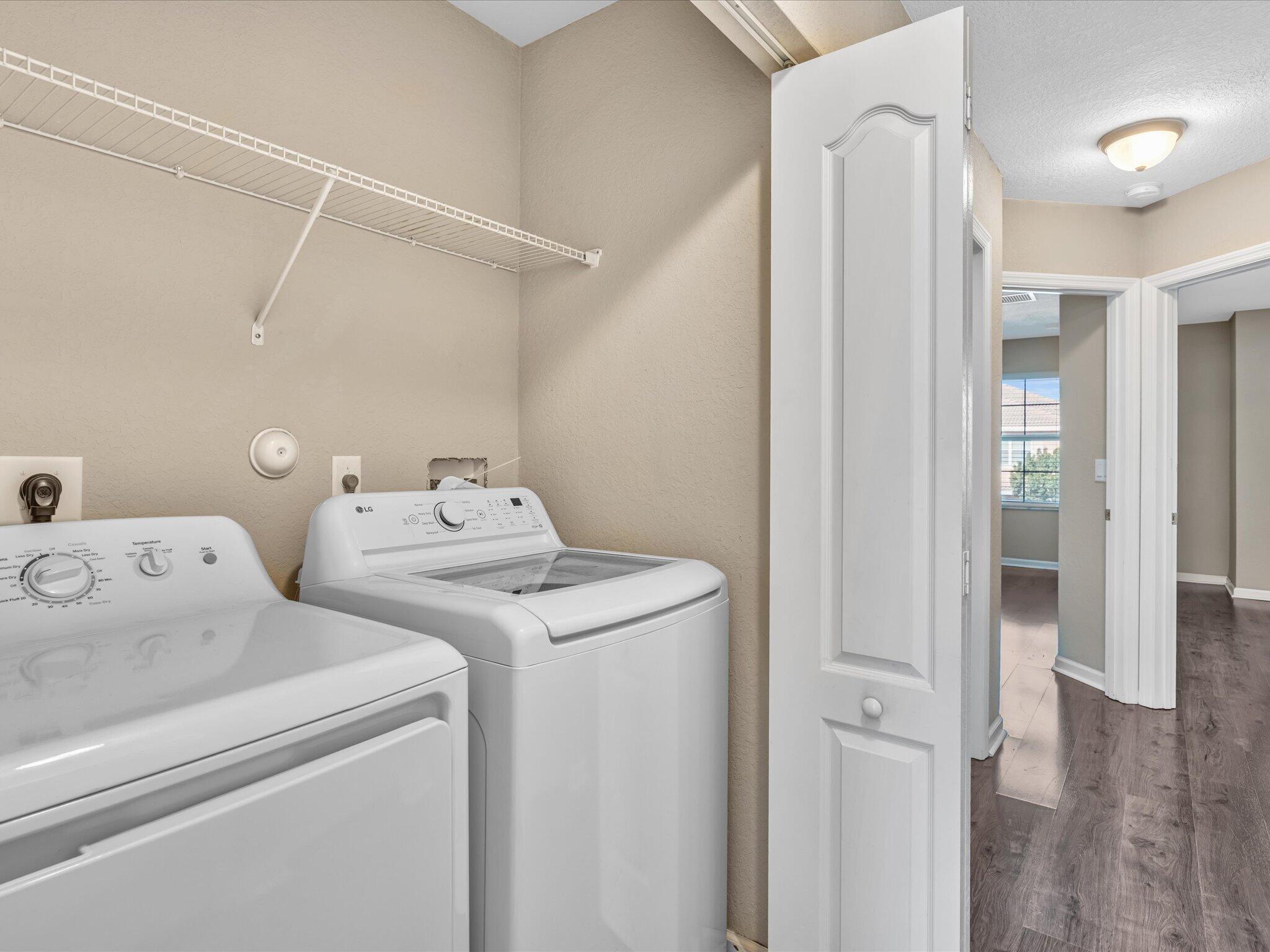 COLONY RESERVE AT LAKE WORTH - Residential