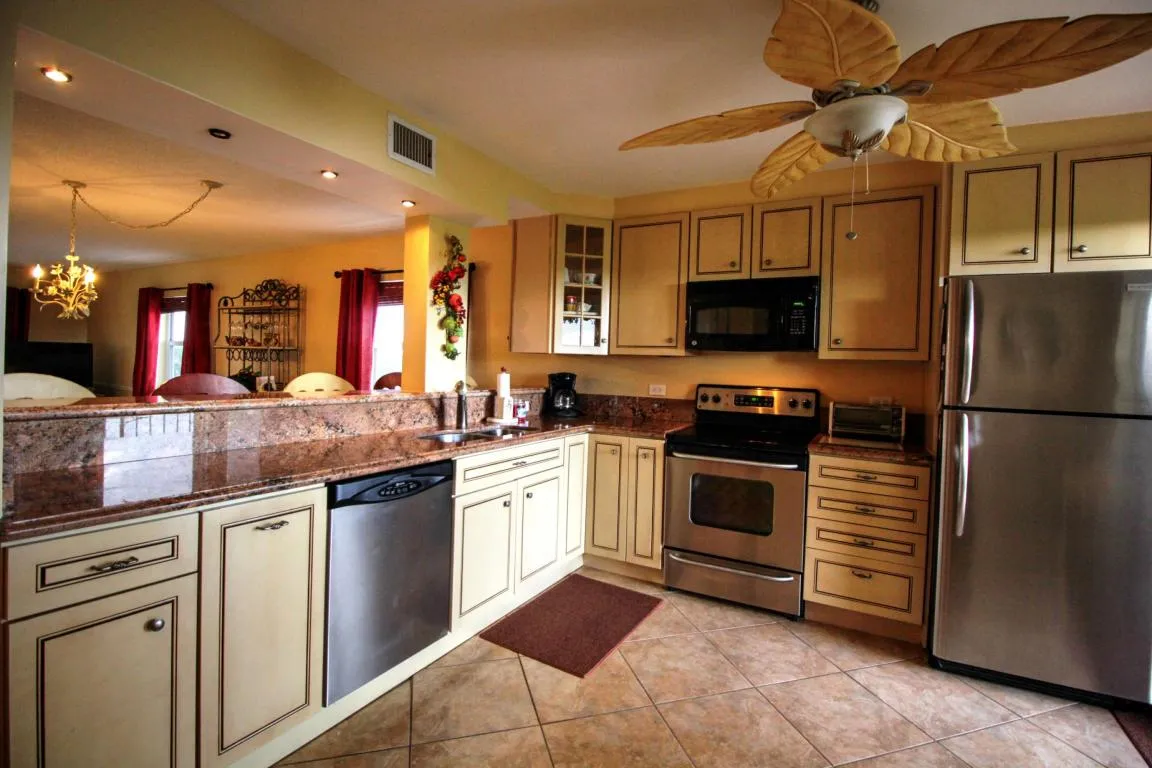 2871 N Ocean Blvd Unit V463  