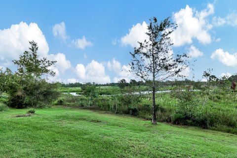 A home in Port St Lucie