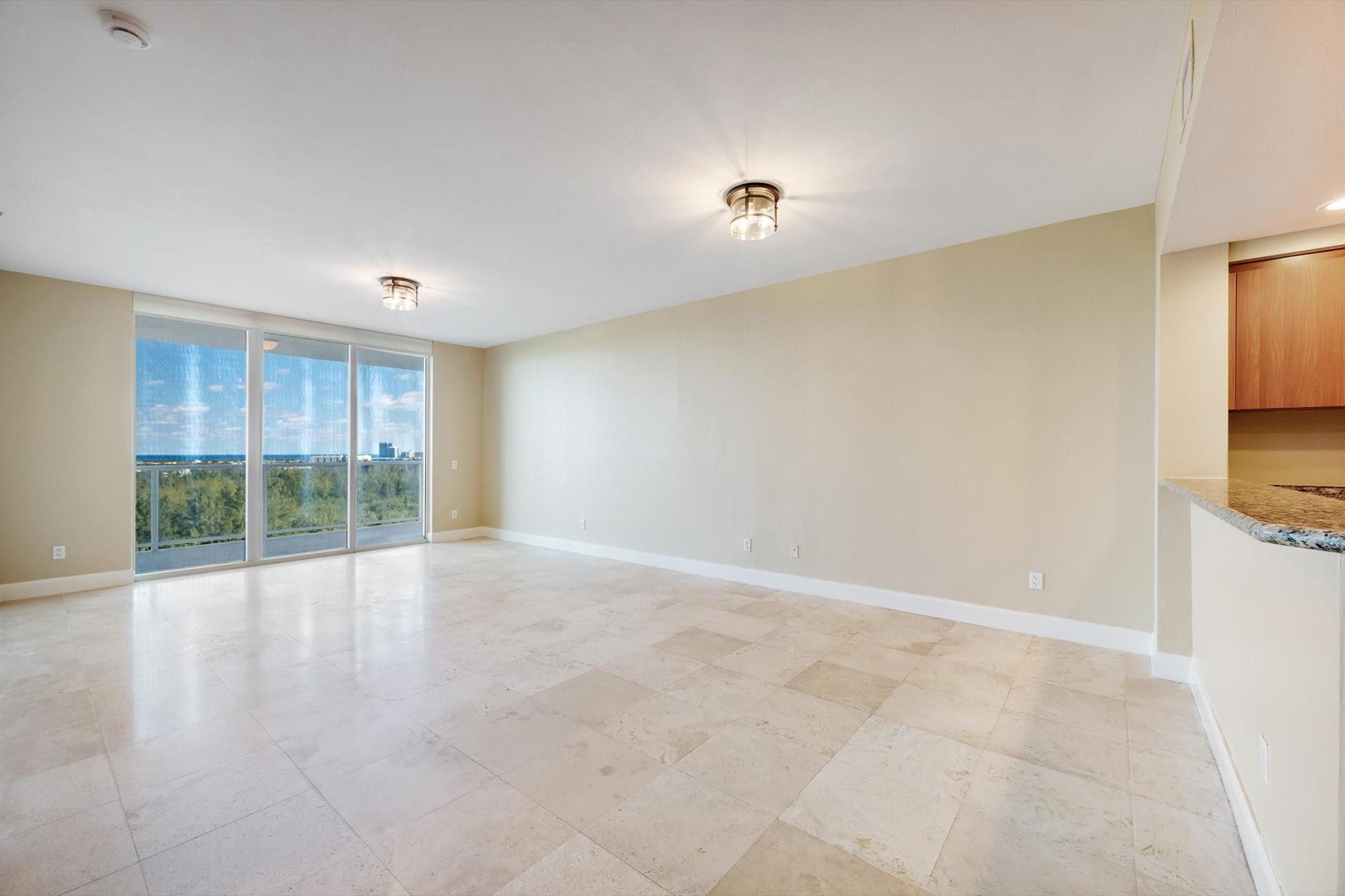 ONE FIFTY ONE @ BISCAYNE - Residential Lease