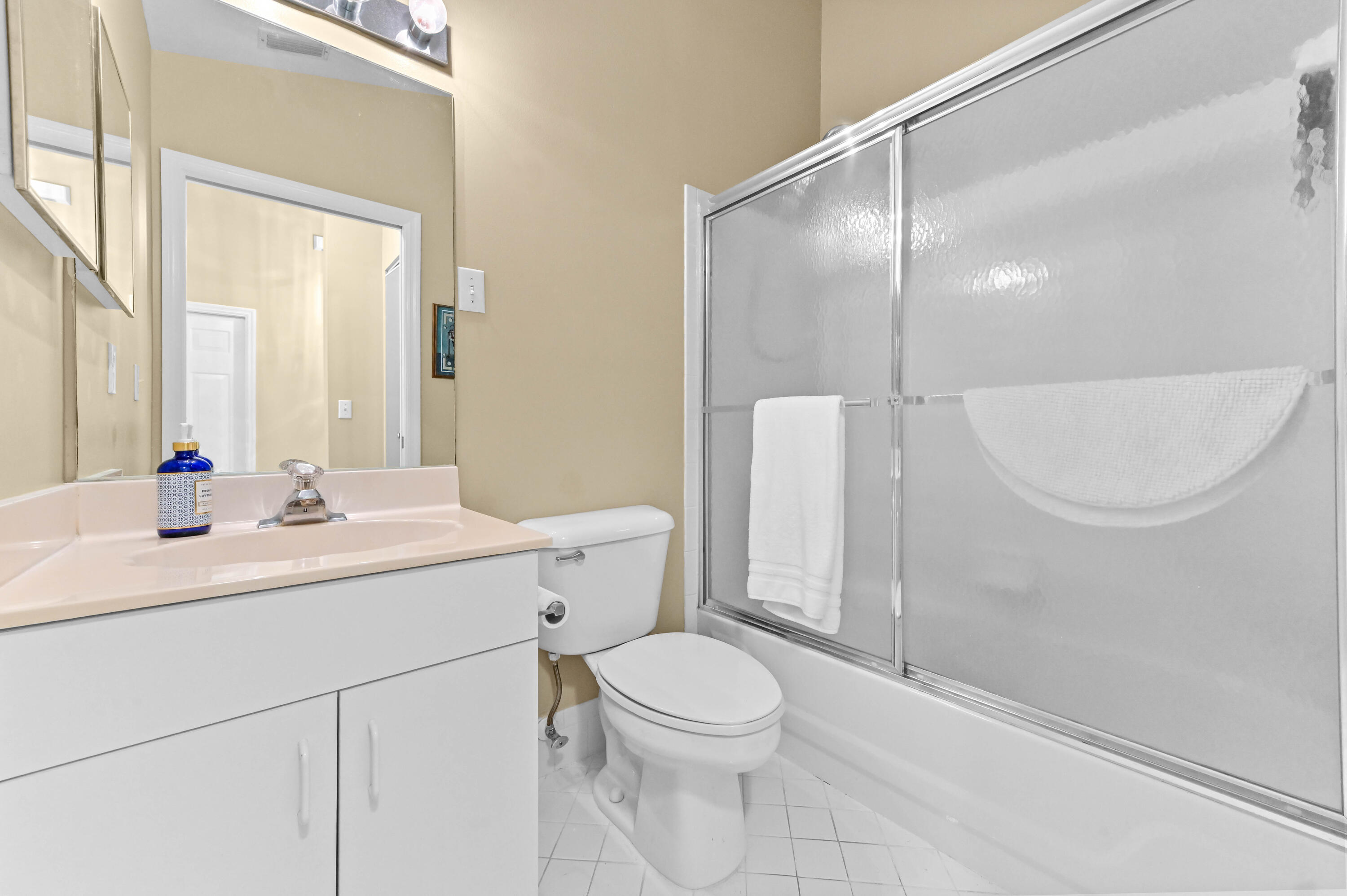 CYPRESS LAKES - Residential