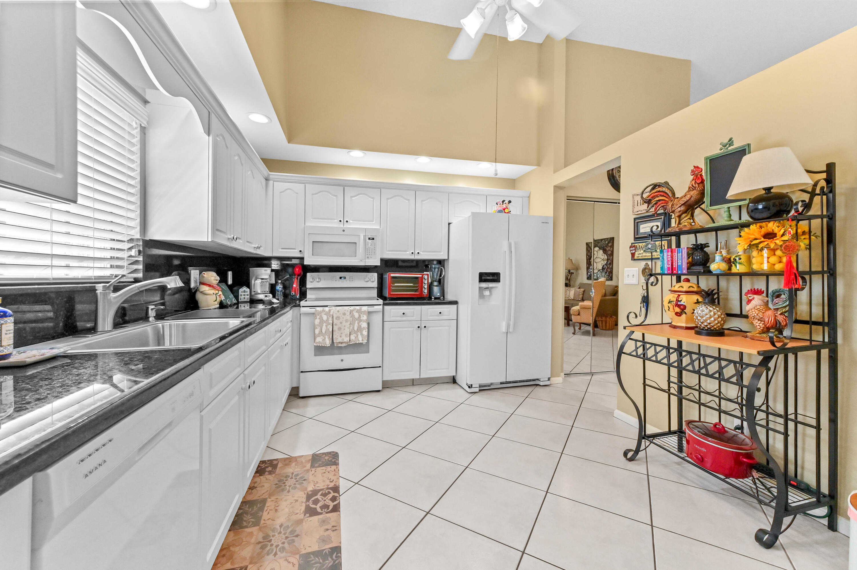 CYPRESS LAKES - Residential