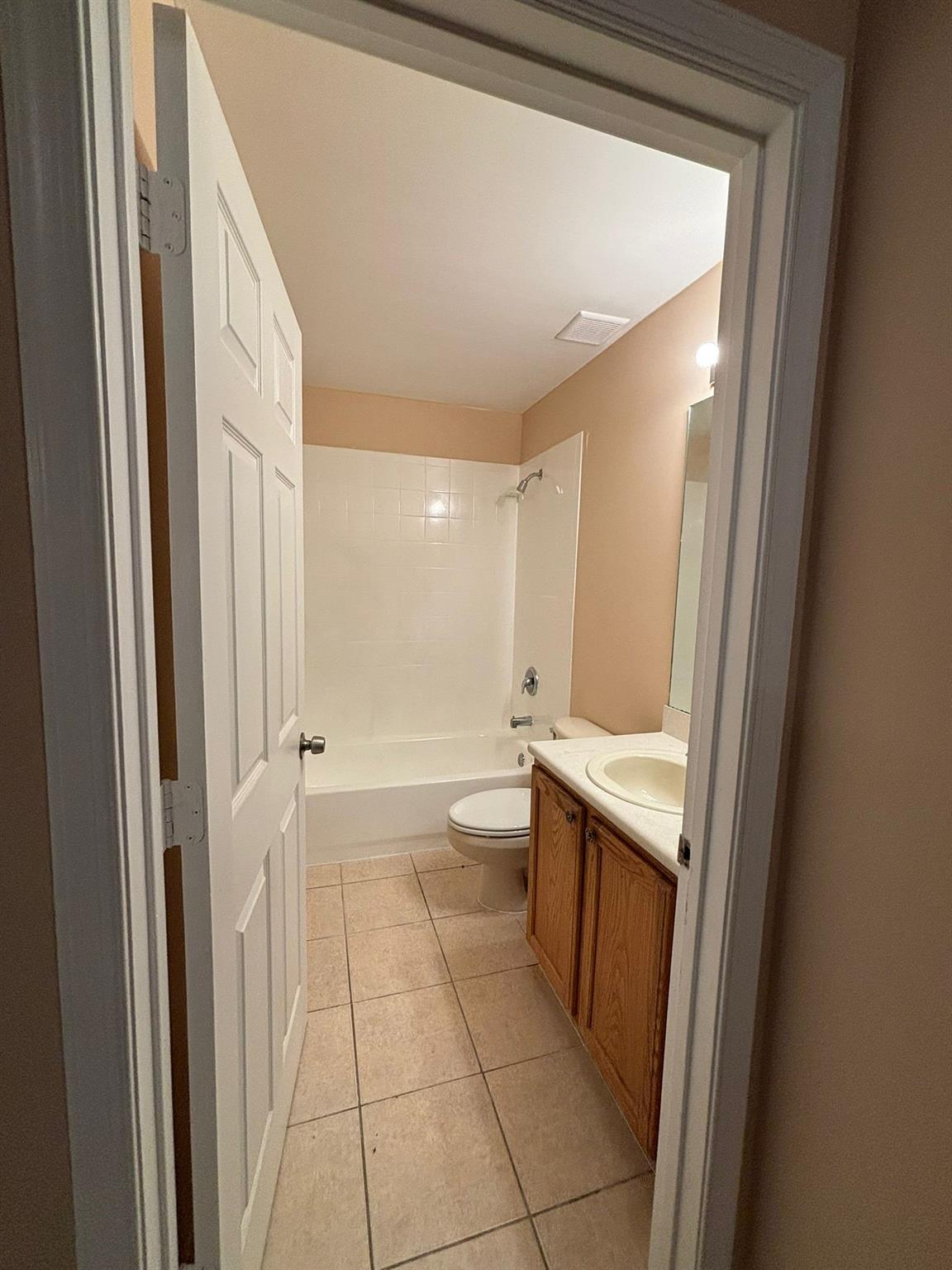 S & R Of Inverrary Prcl O - Residential Lease