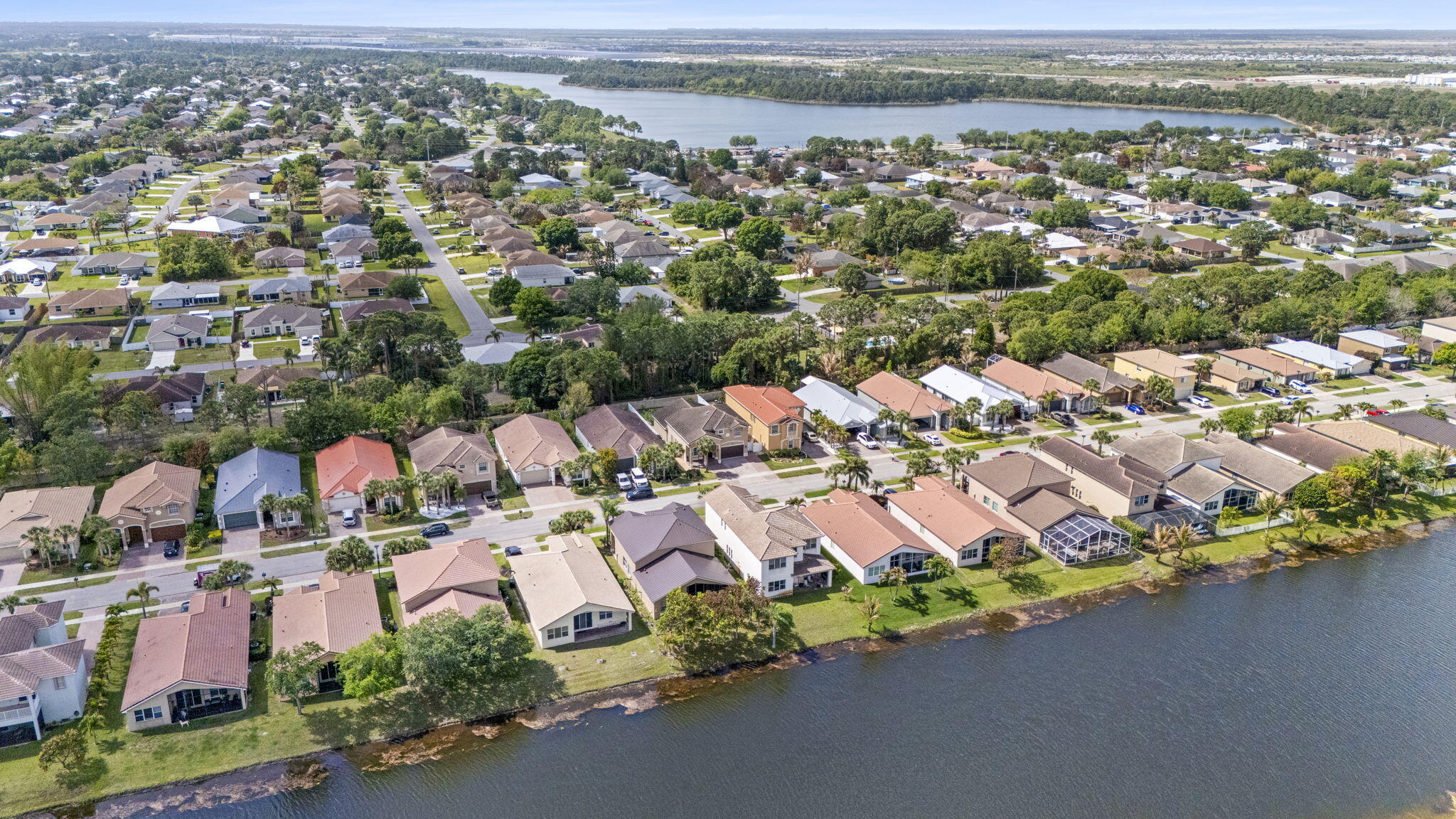 FOURTH  REPLAT OF PORTOFINO ISLES - Residential