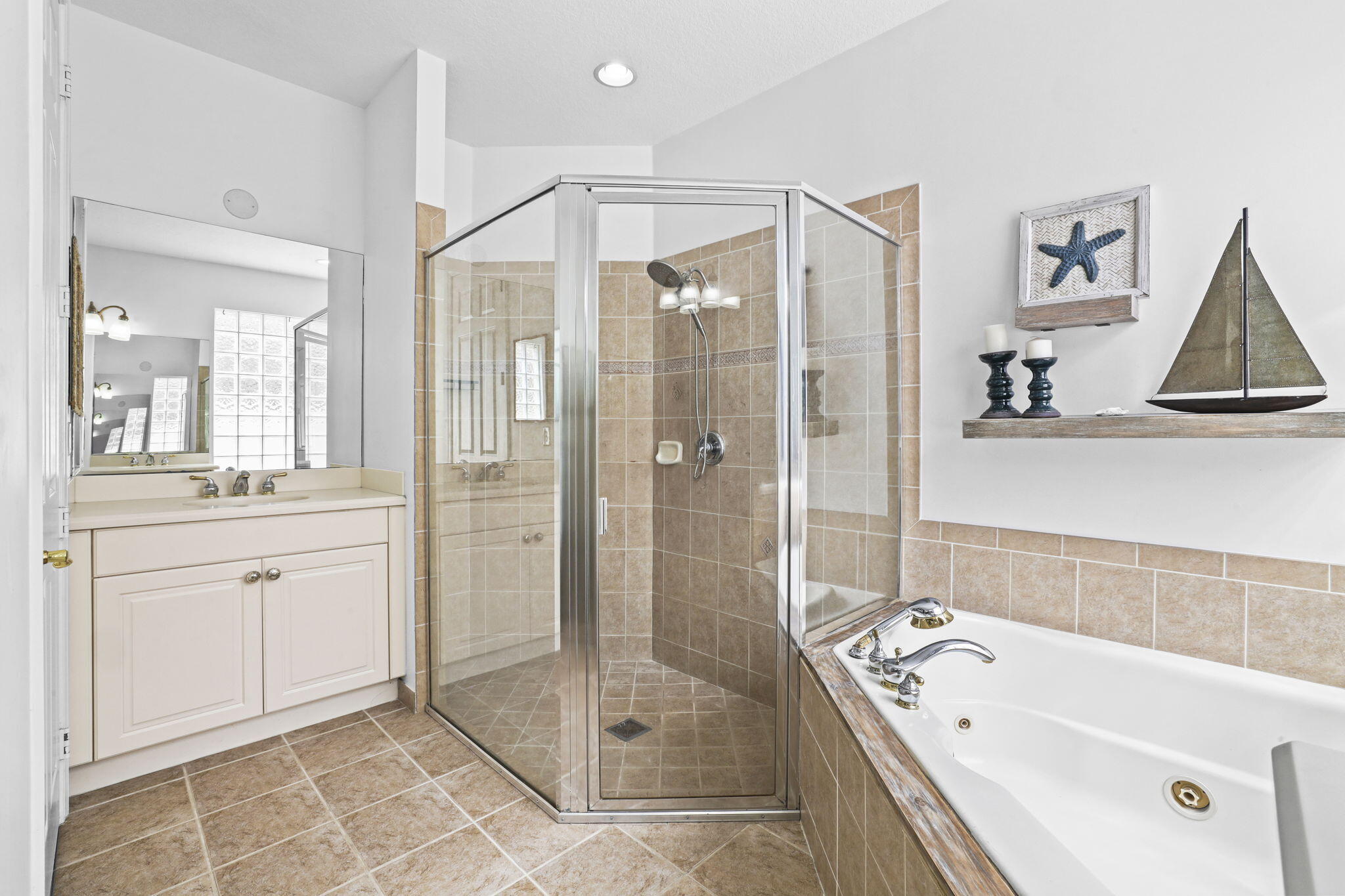 FOURTH  REPLAT OF PORTOFINO ISLES - Residential