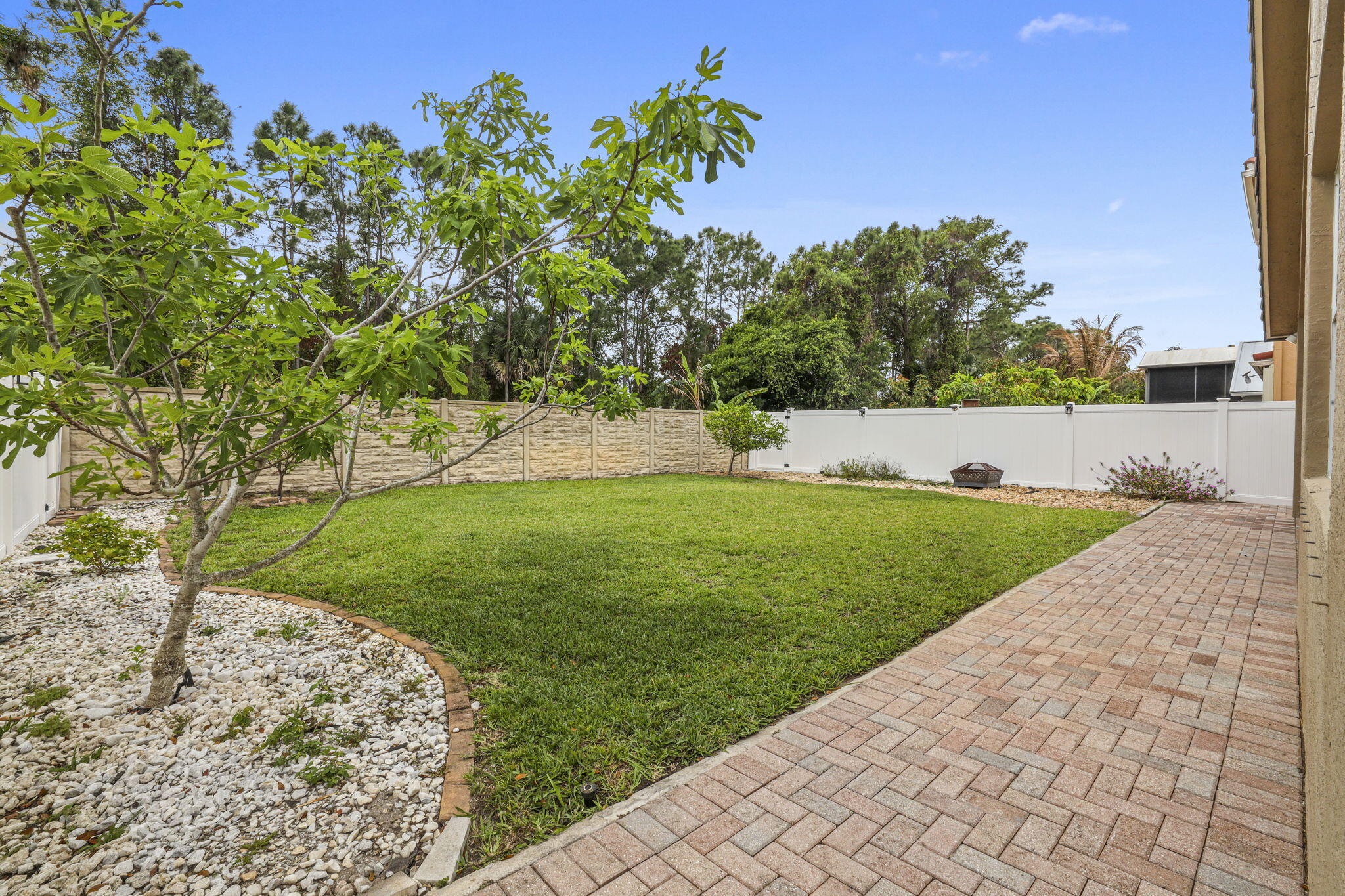 FOURTH  REPLAT OF PORTOFINO ISLES - Residential