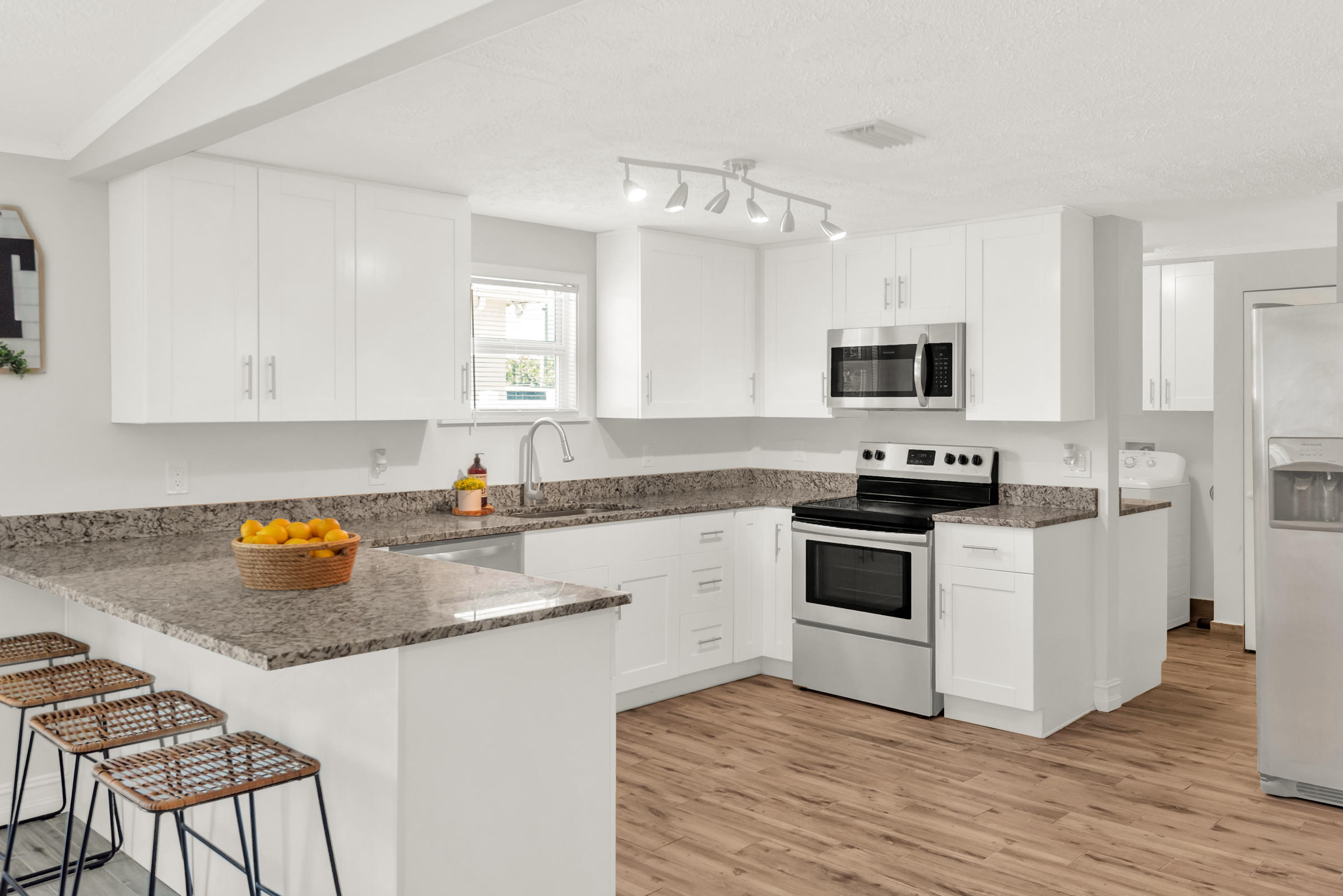 LAKE BOYNTON ESTATES 1 - Residential