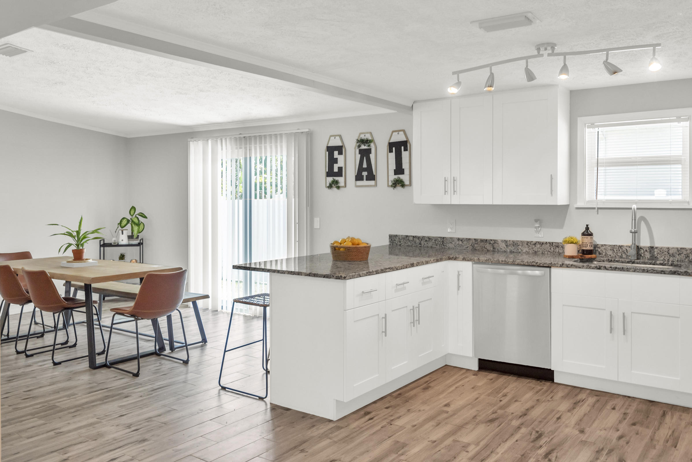 LAKE BOYNTON ESTATES 1 - Residential