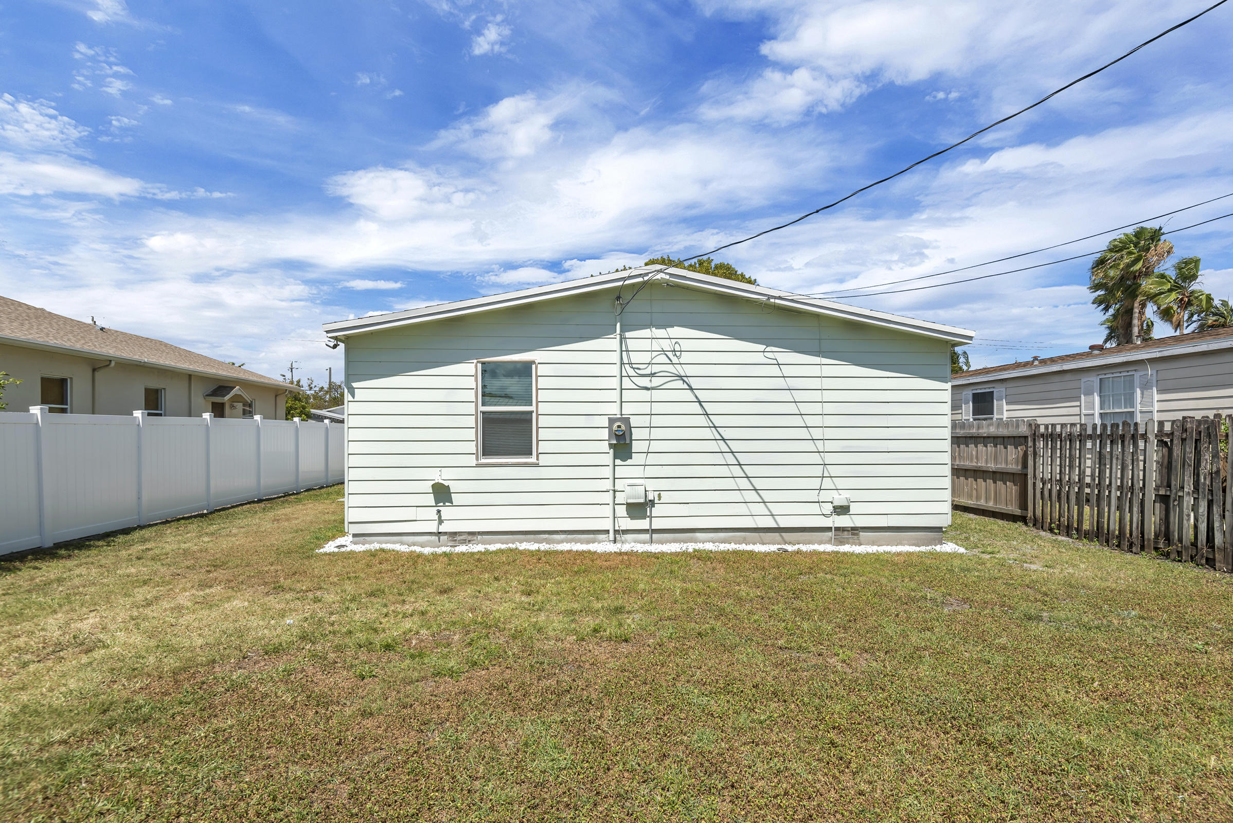 LAKE BOYNTON ESTATES 1 - Residential
