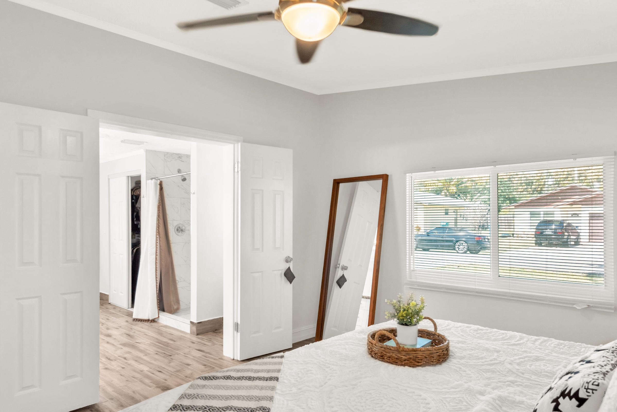 LAKE BOYNTON ESTATES 1 - Residential