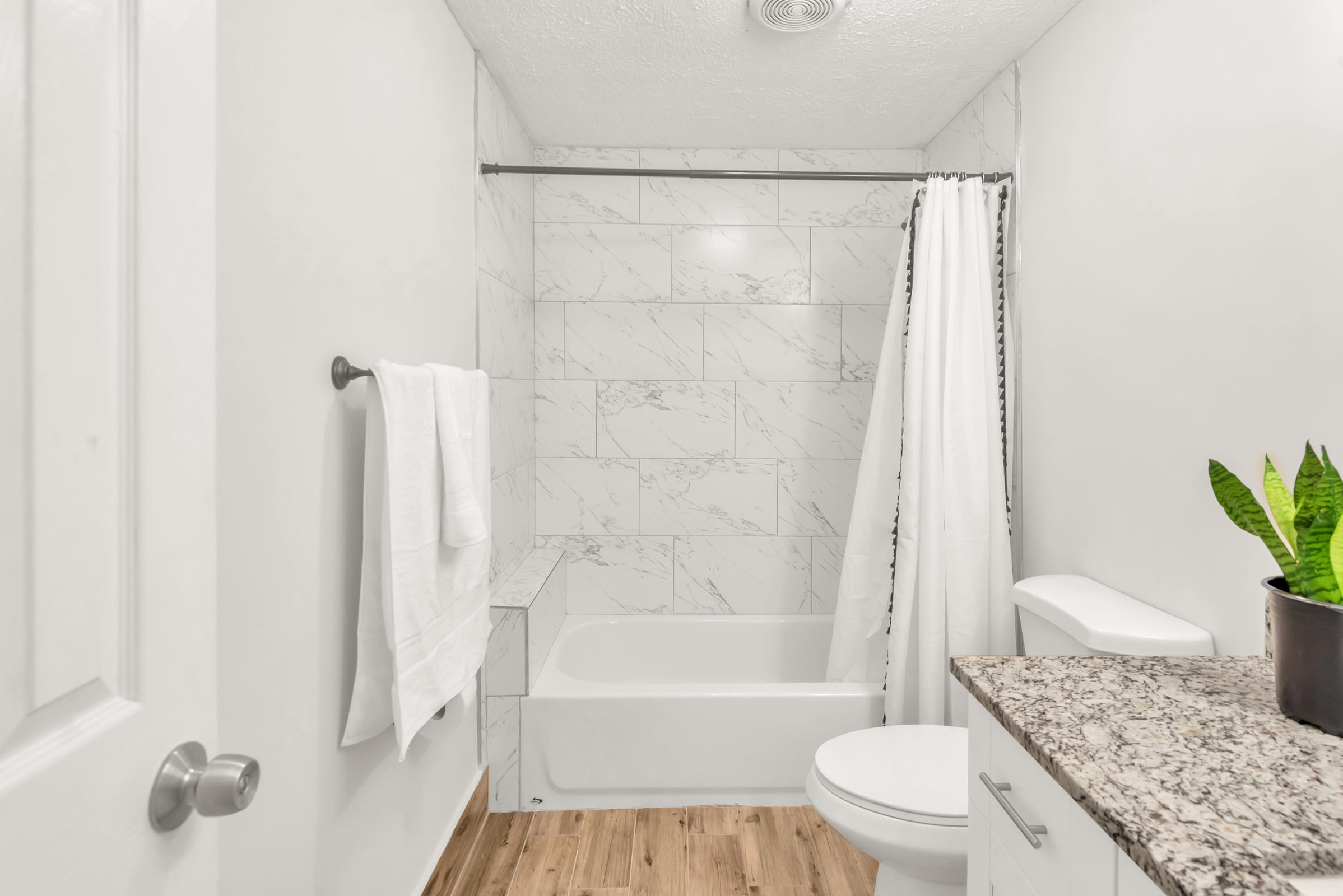 LAKE BOYNTON ESTATES 1 - Residential