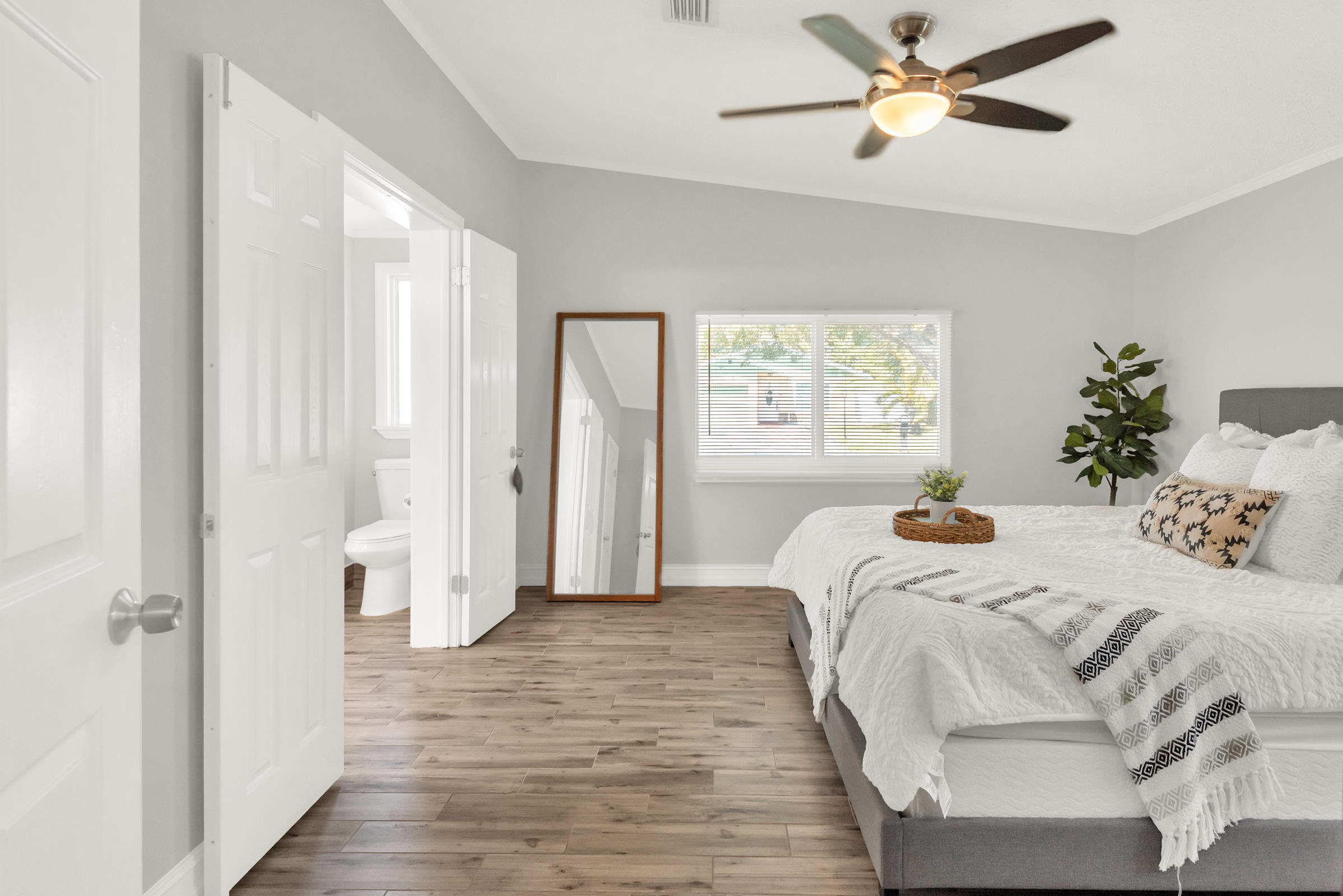 LAKE BOYNTON ESTATES 1 - Residential