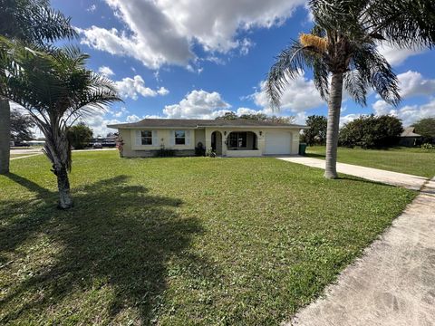 A home in Port St Lucie