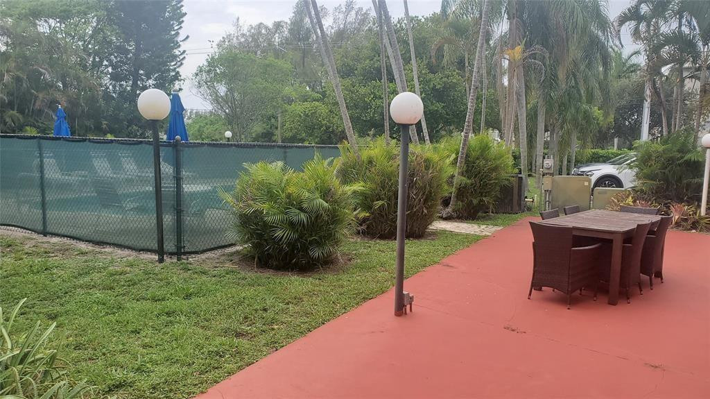 VILLA LAGO - Residential