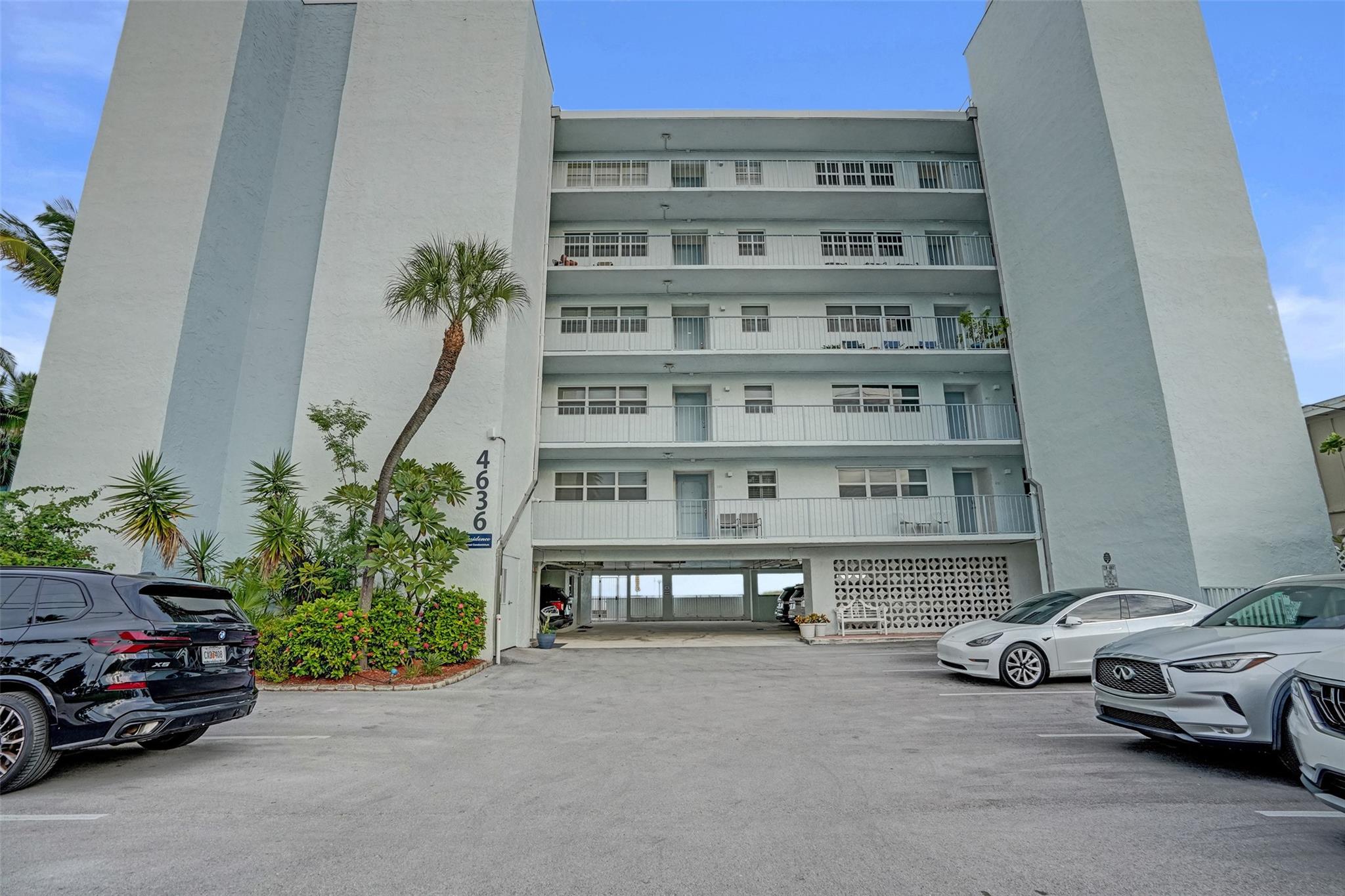 Tha Residence Condo - Residential