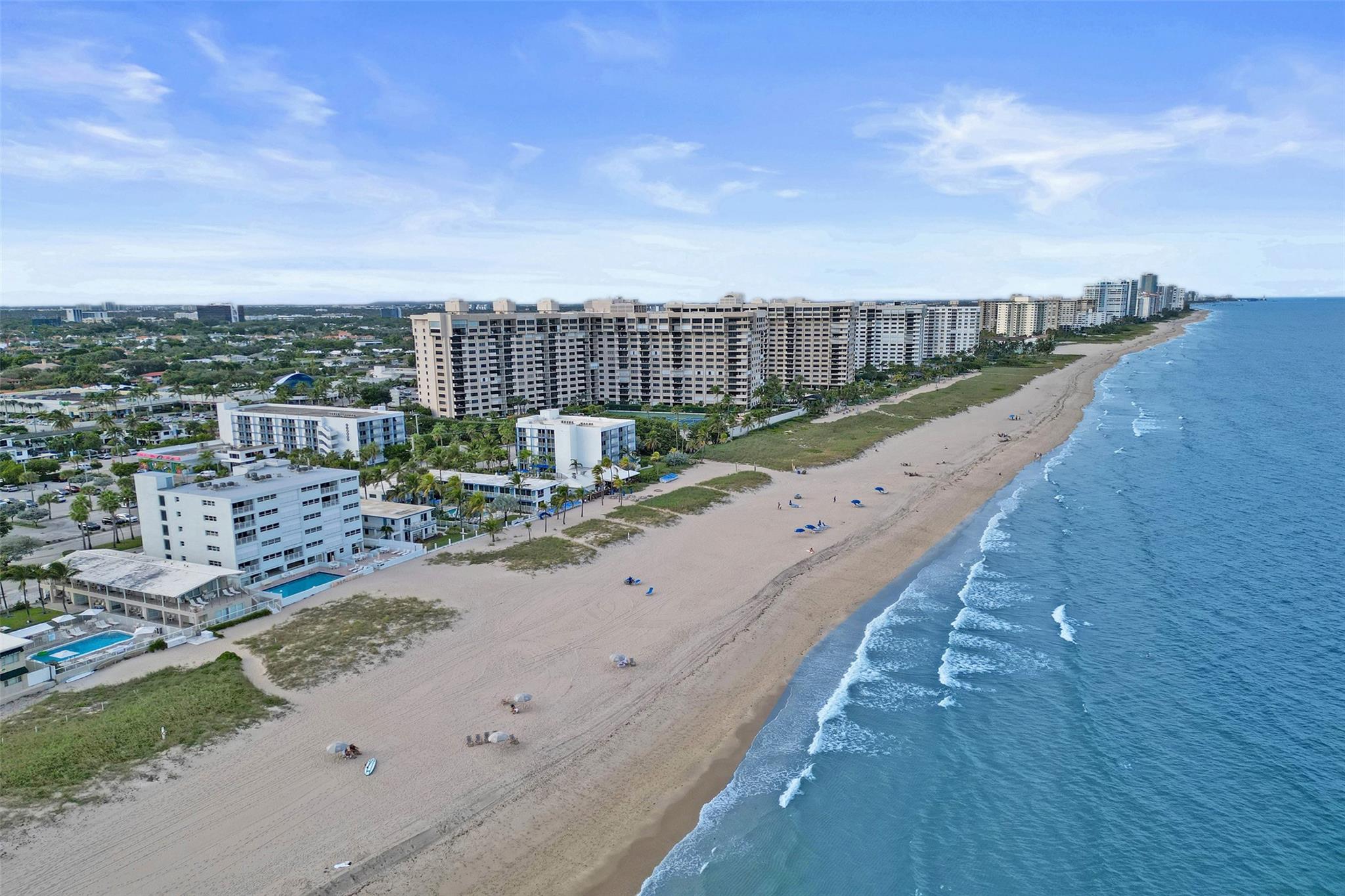 Tha Residence Condo - Residential