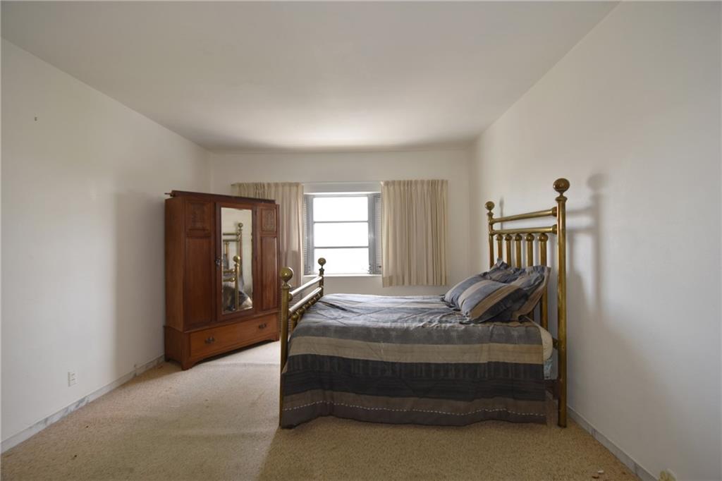 The Four Seasons - Residential