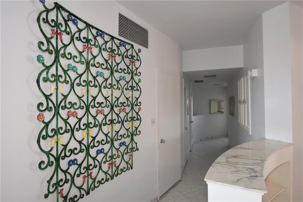 The Four Seasons - Residential