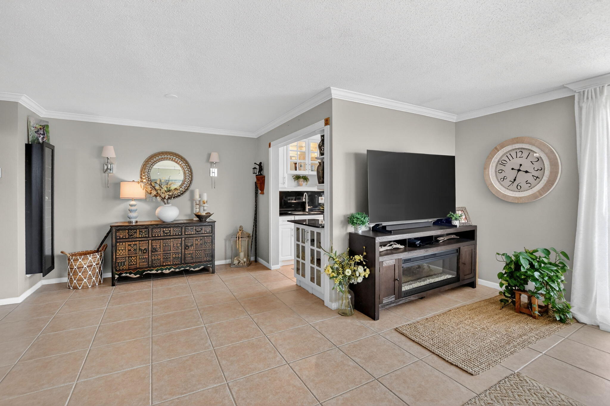 HILLSBORO LE BARON CONDO APTS - Residential