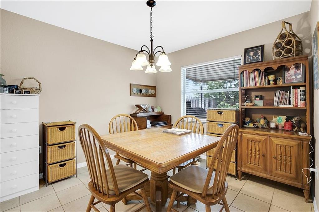 HIGHLAND SQUARE PHASE ONE - Residential