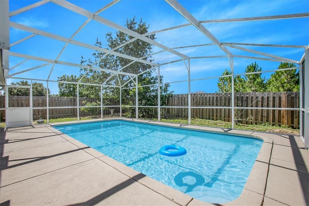 HIGHLAND SQUARE PHASE ONE - Residential