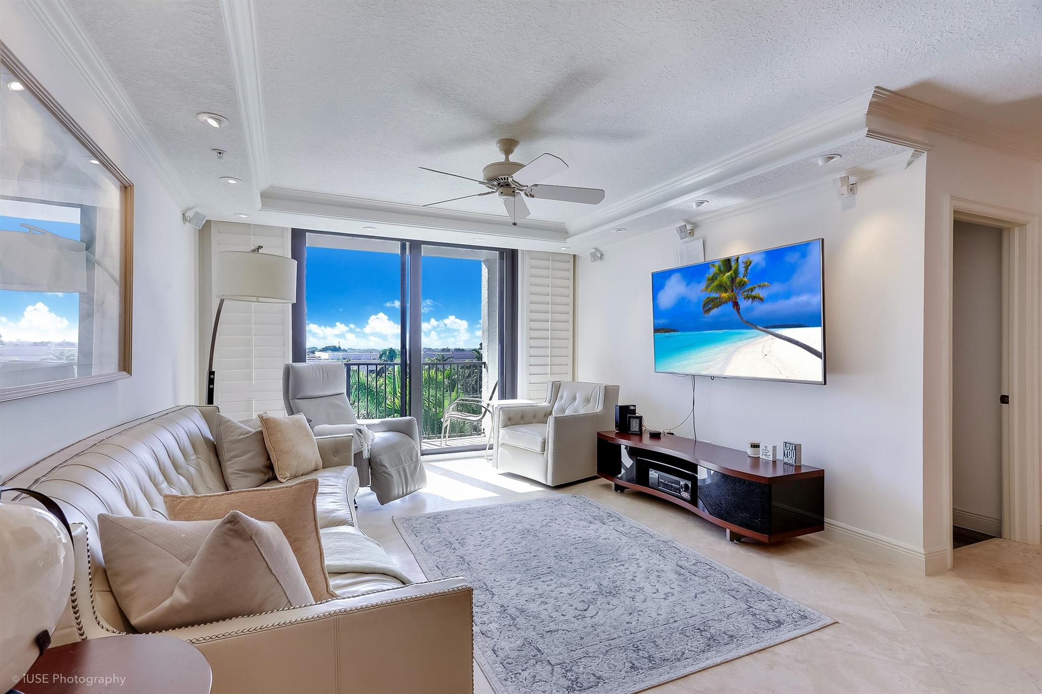 TOWER CONDO AT CITYPLACE - Residential Lease