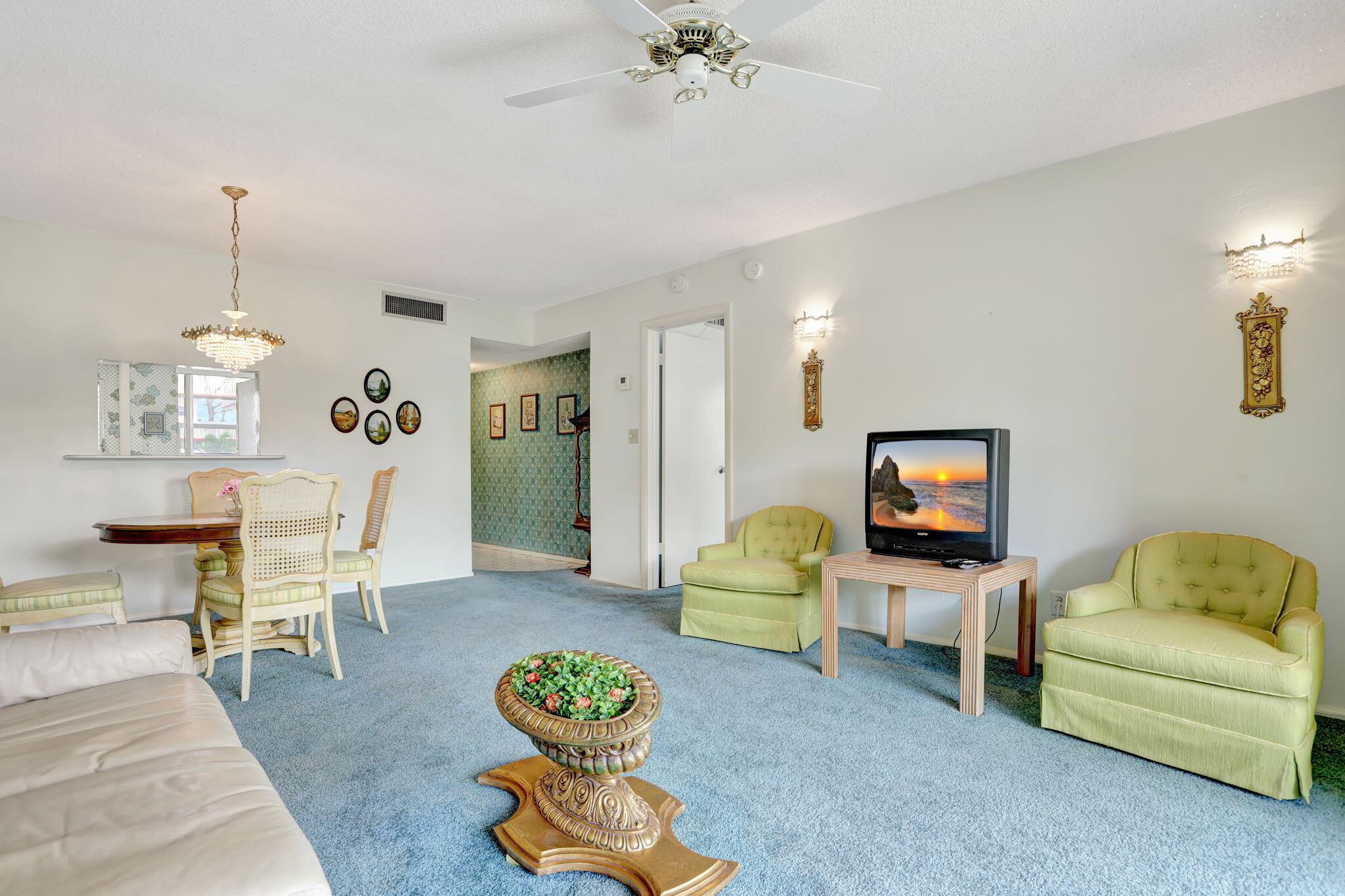 SAPPHIRE CONDO - Residential