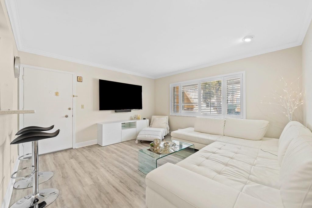 Photo of 5720 NE 22nd Way #410, Fort Lauderdale, FL 33308 (MLS # F10505967)