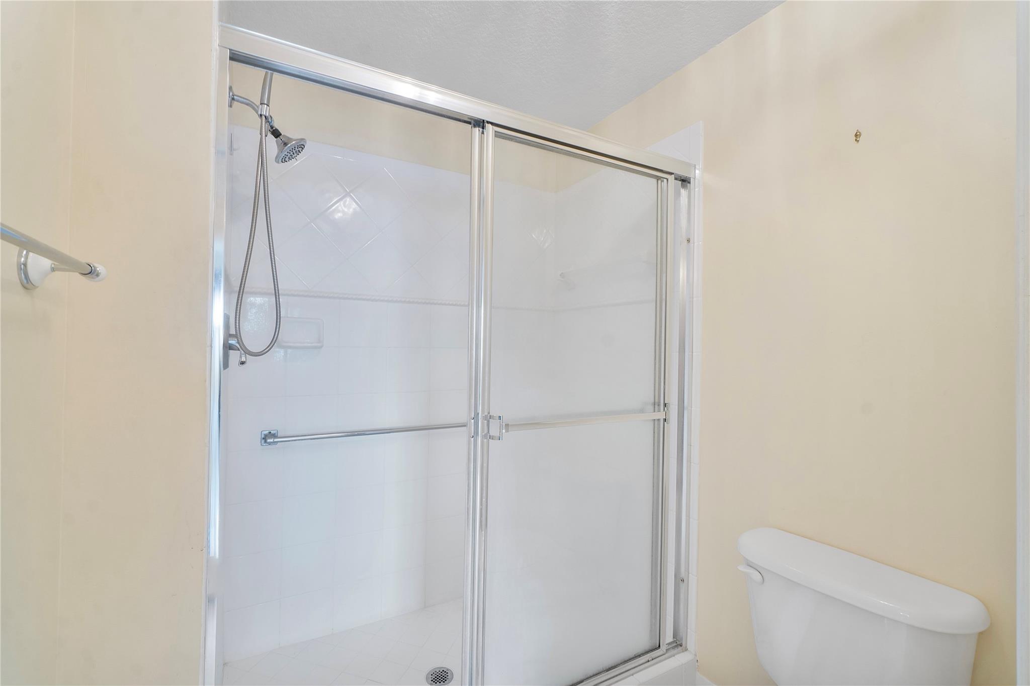 SOUTHAMPTON - Residential