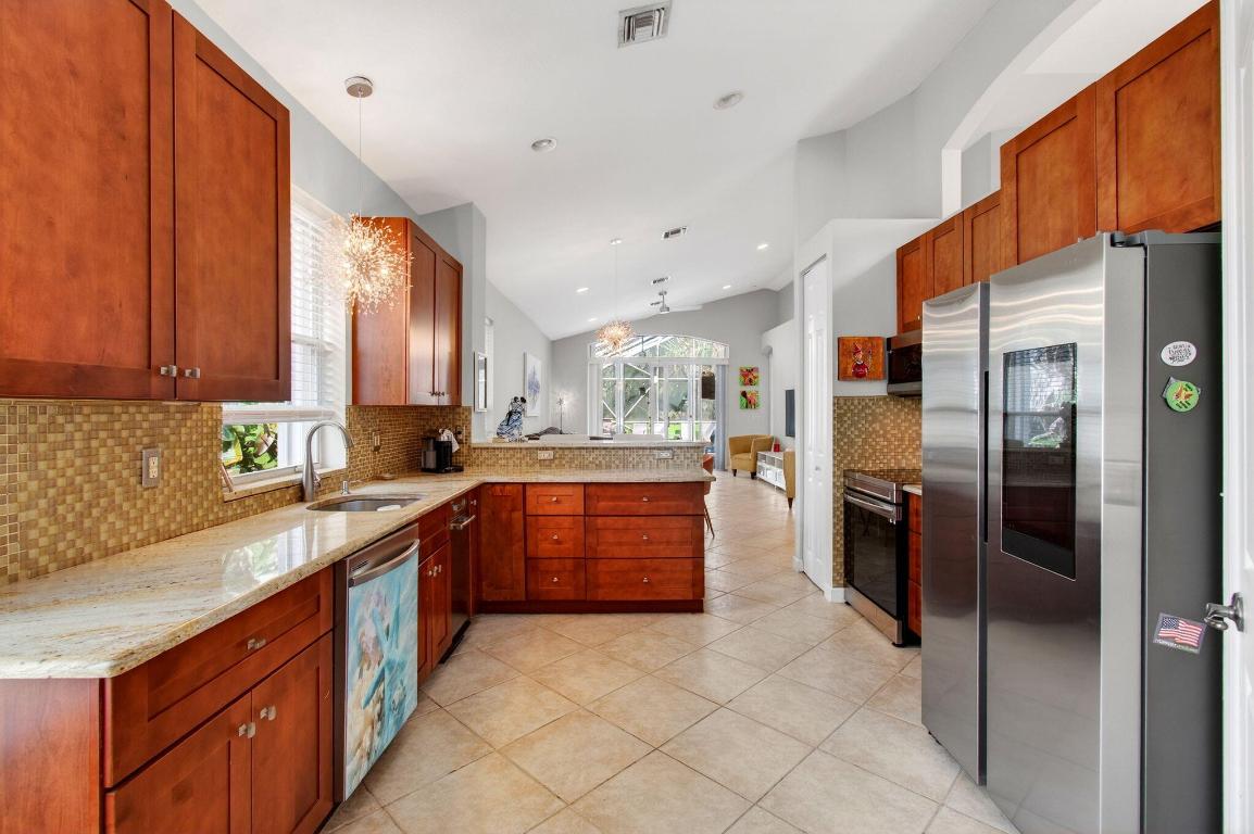 ABERDEEN 26 - Residential