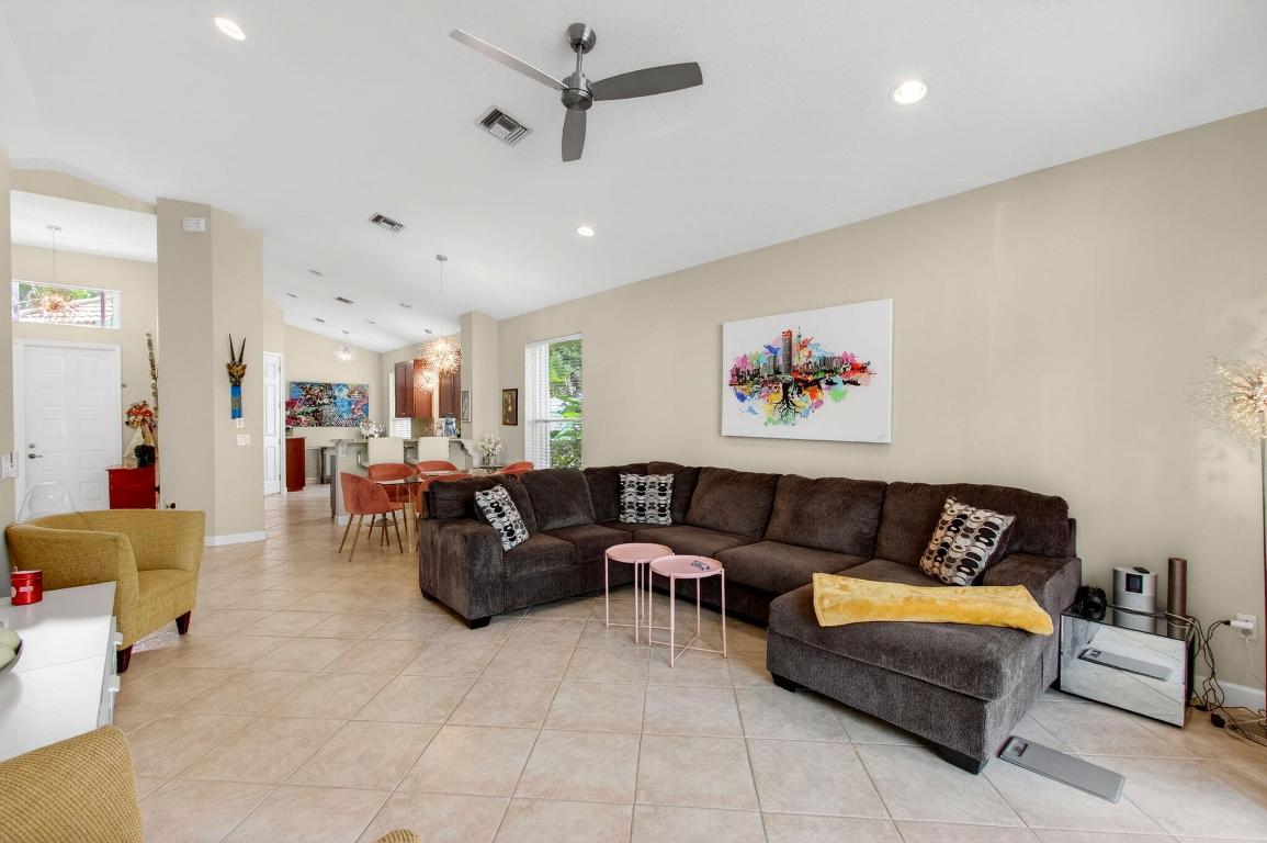 ABERDEEN 26 - Residential