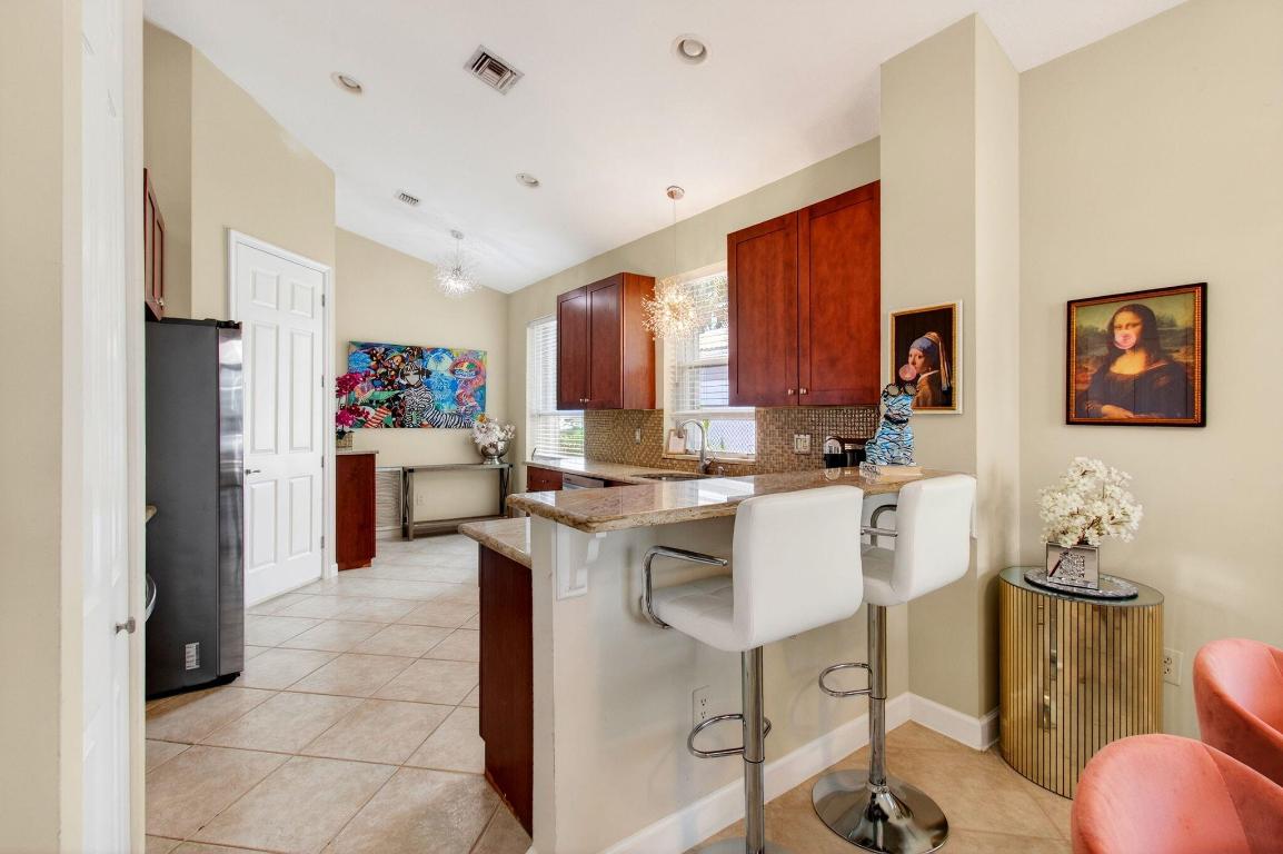 ABERDEEN 26 - Residential