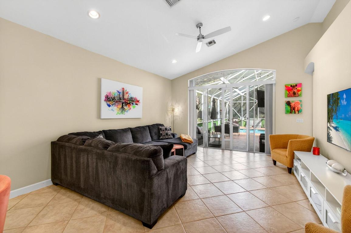 ABERDEEN 26 - Residential